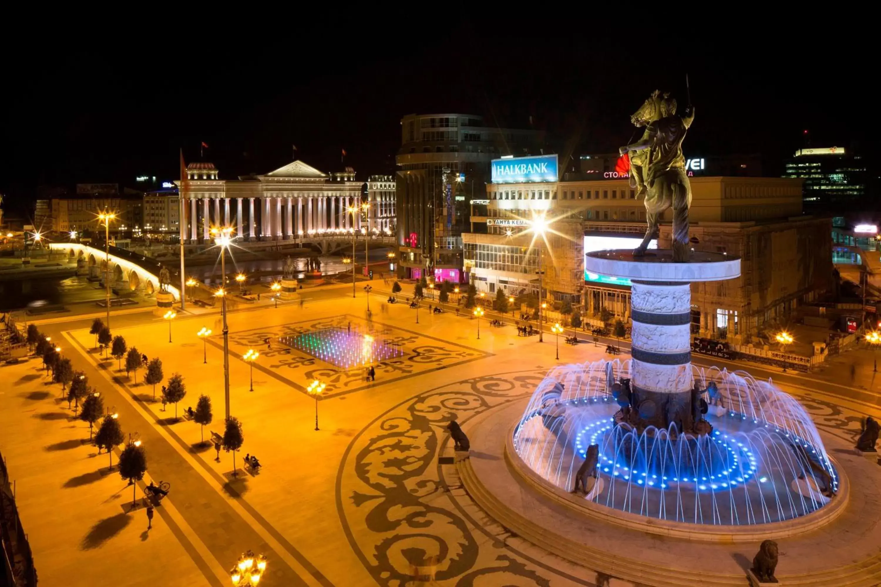 Property building, Swimming Pool in Skopje Marriott Hotel