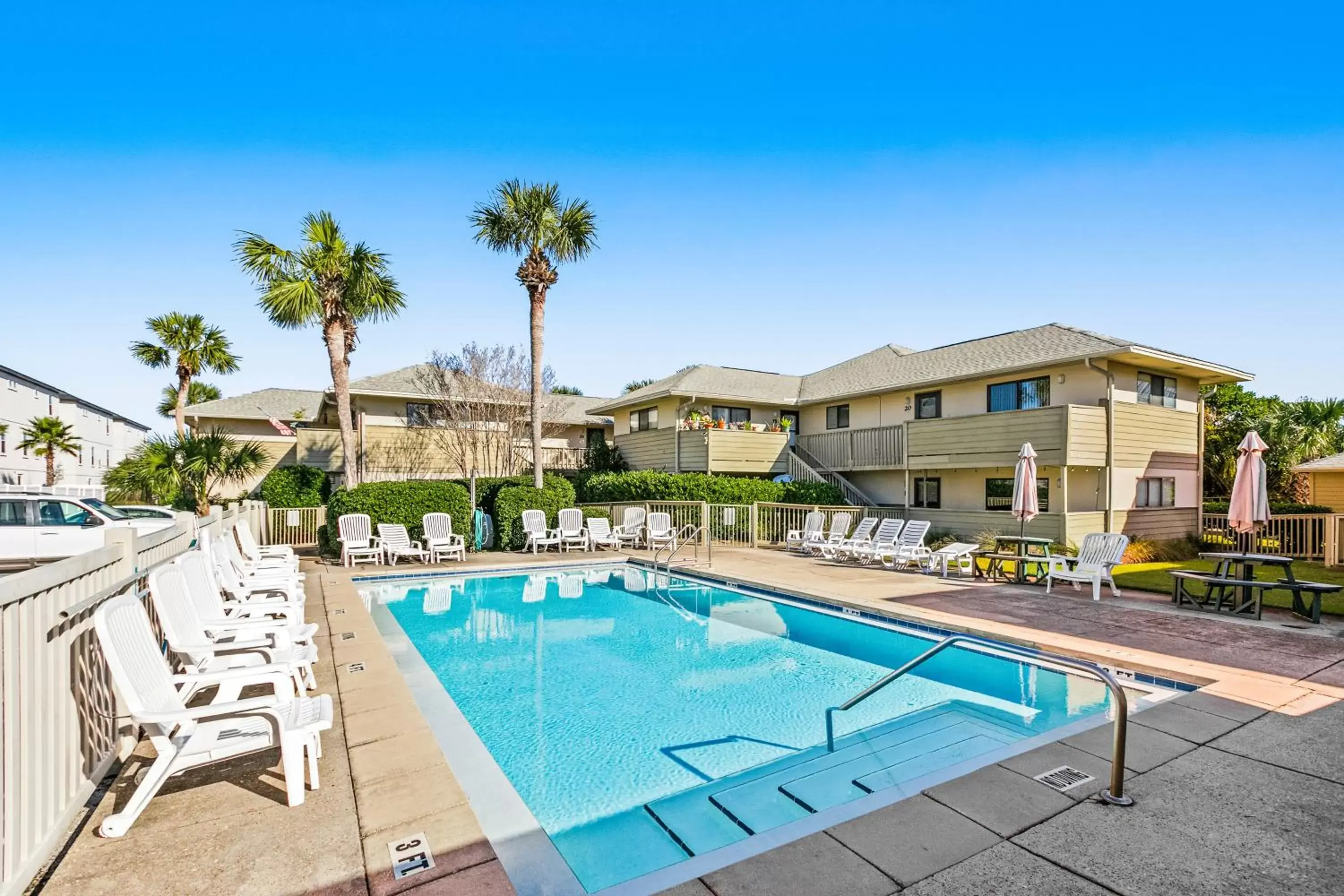 Swimming Pool in Cross Creek Club 2B