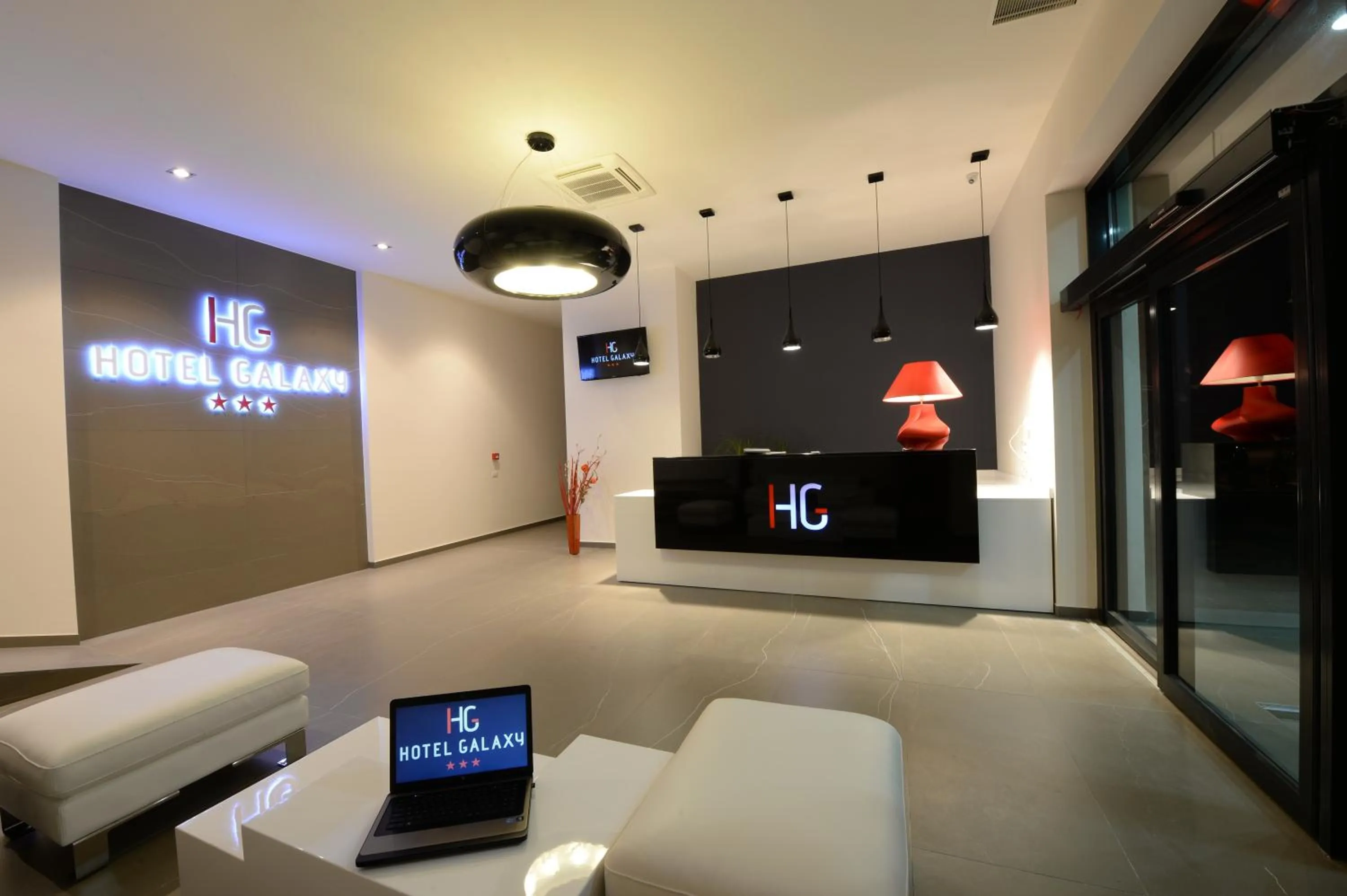 Lobby or reception in Hotel Galaxy