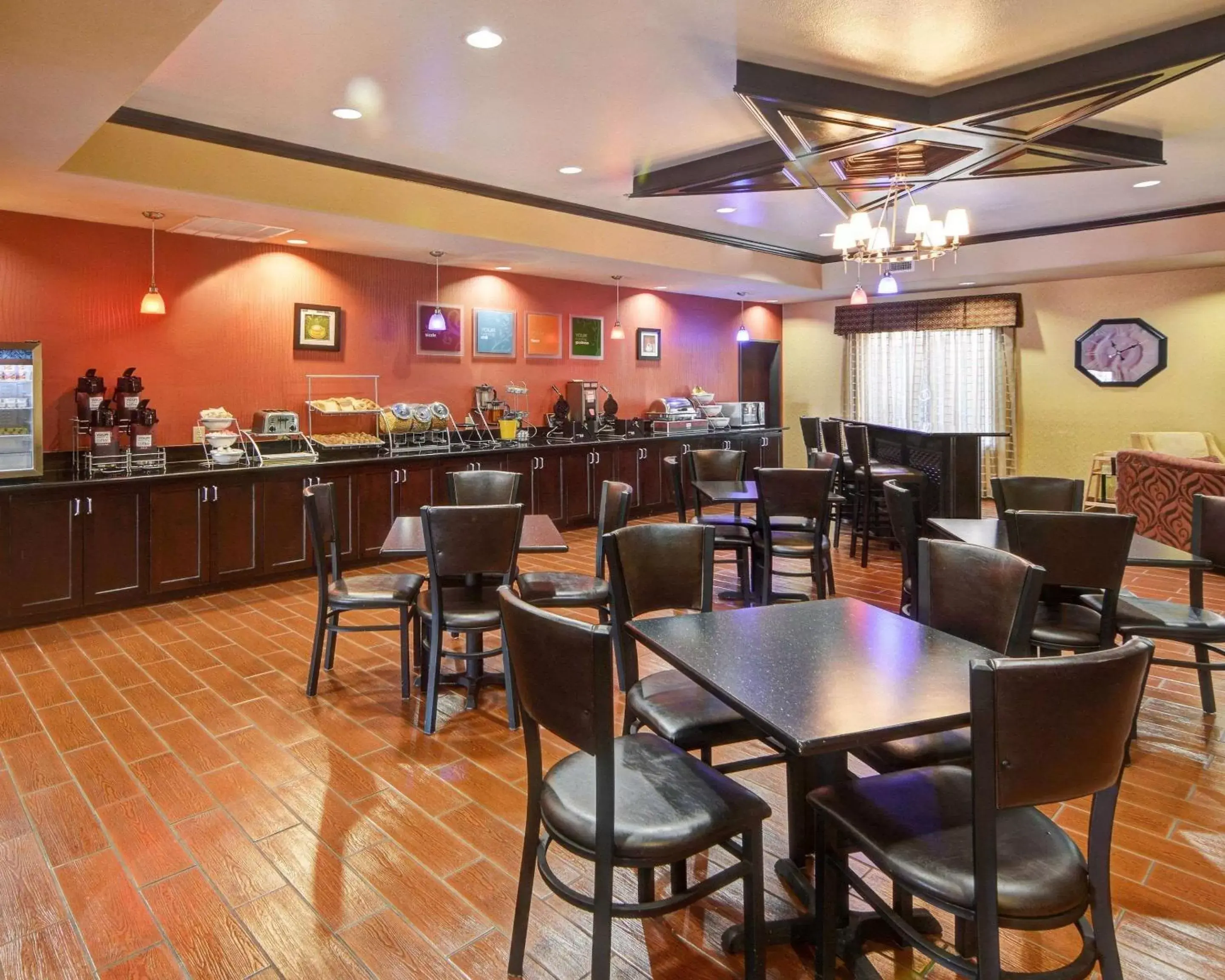 Restaurant/Places to Eat in Comfort Suites - Lake Worth