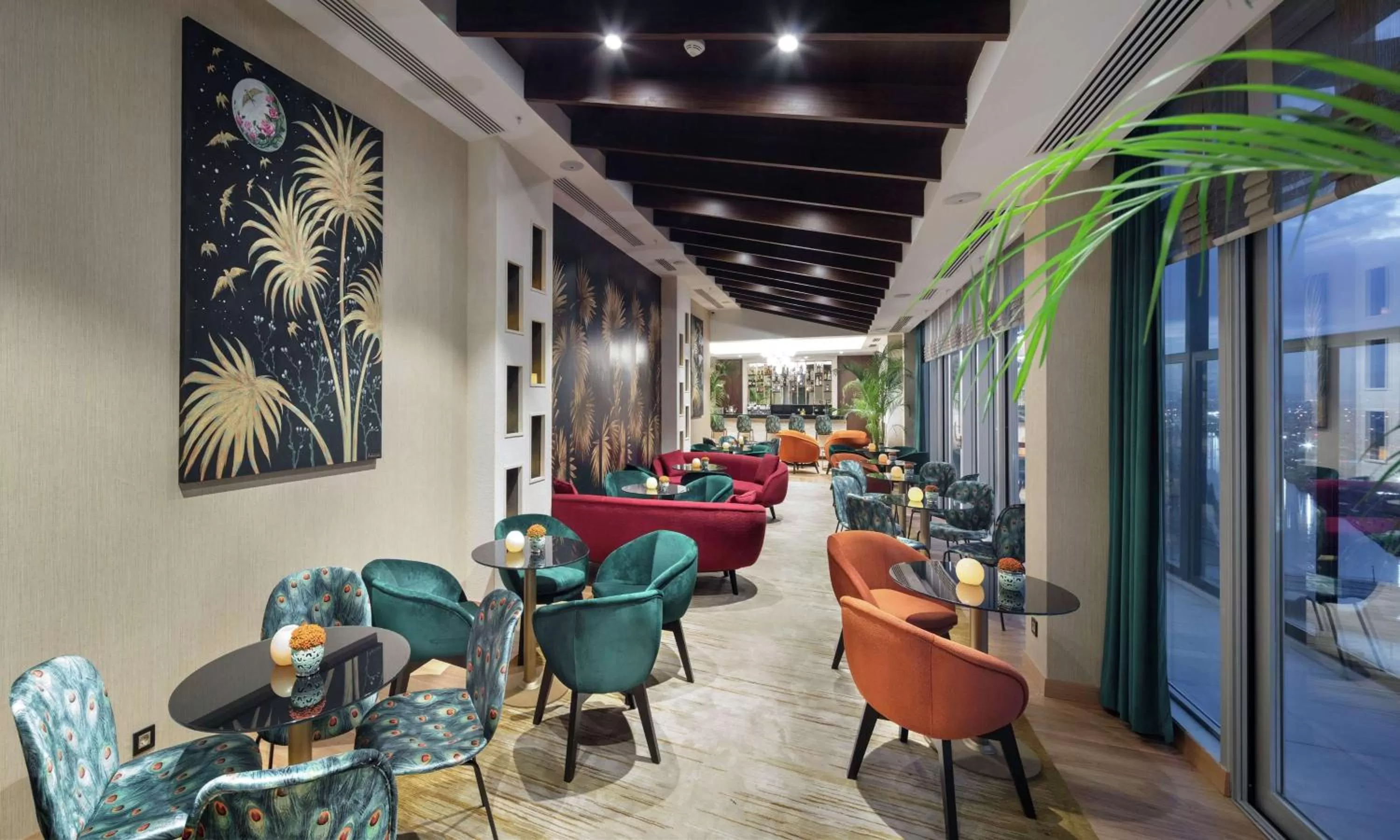 Lounge or bar in Doubletree By Hilton Afyonkarahisar