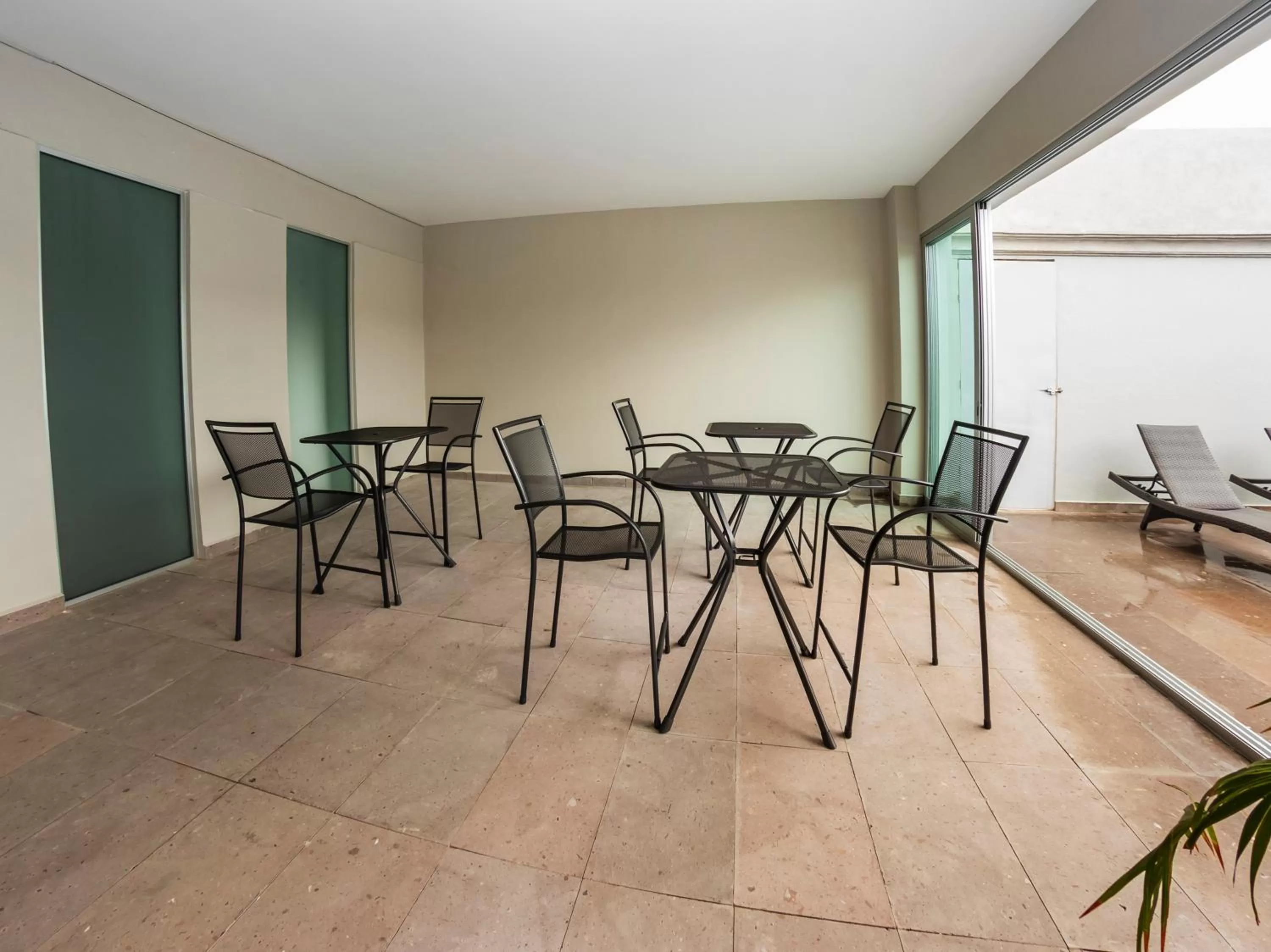 Seating area in Casabella Art Boutique Hotel by Rotamundos