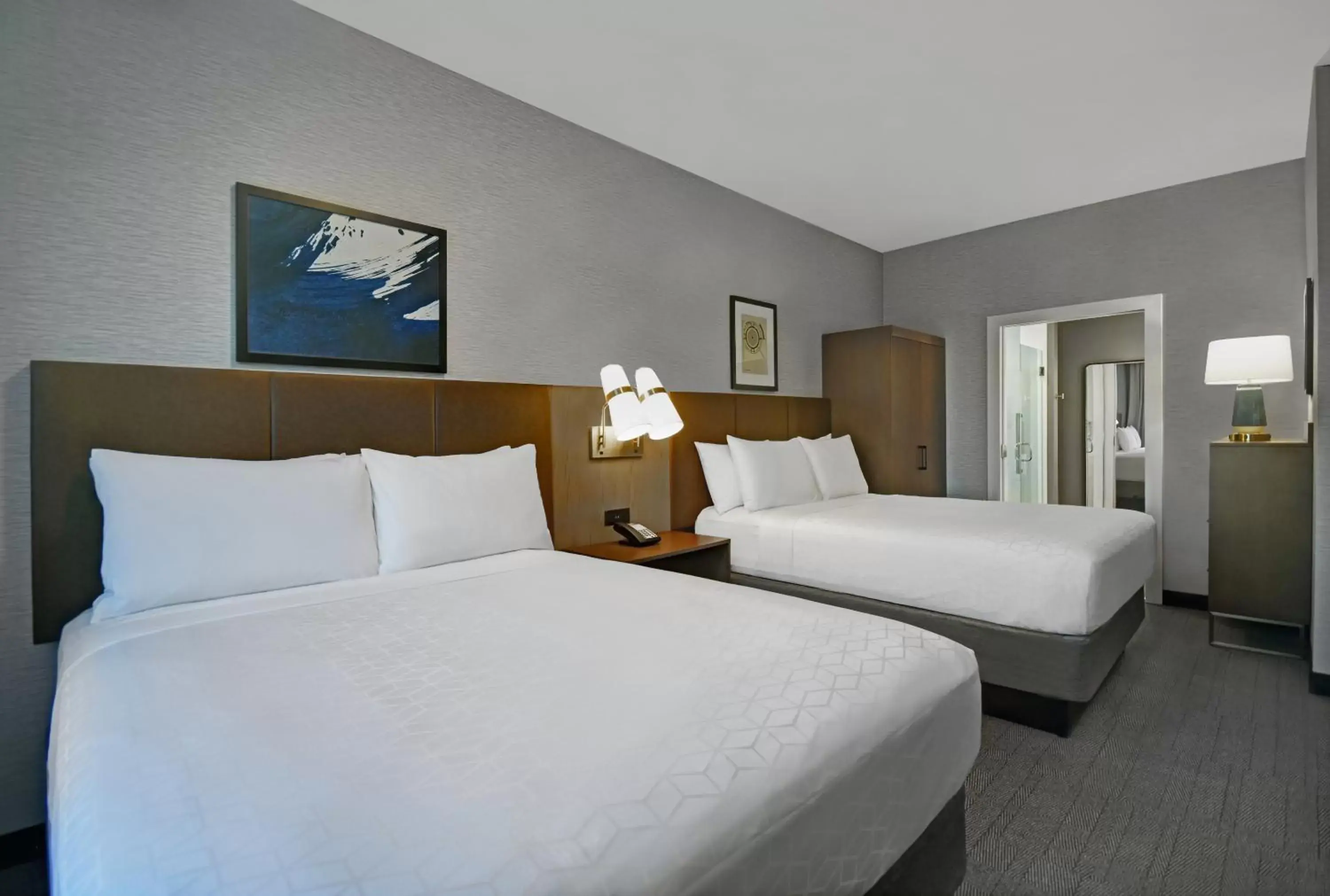 Photo of the whole room, Bed in Staybridge Suites - Houston - Galleria Area, an IHG Hotel