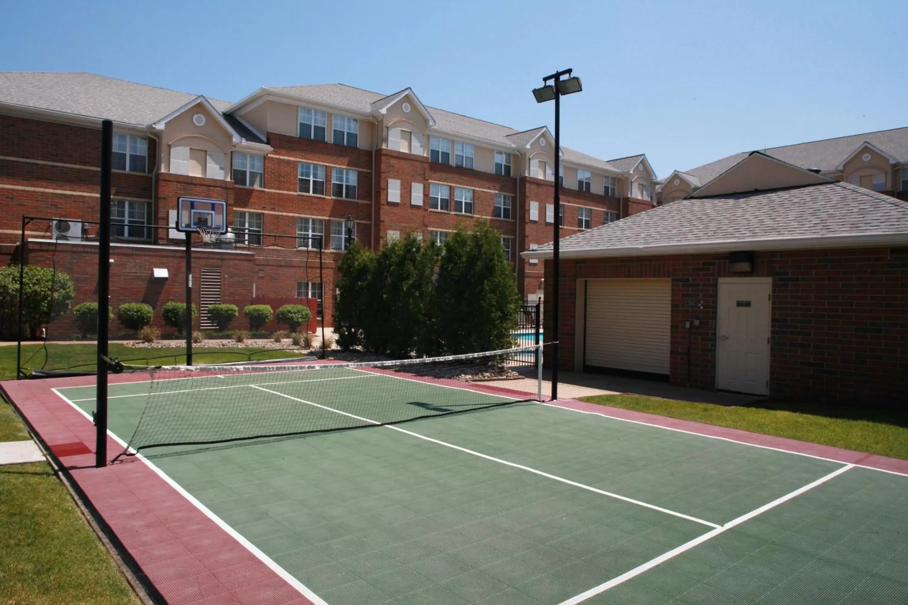 Area and facilities, Tennis/Squash in Residence Inn by Marriott Cleveland Beachwood