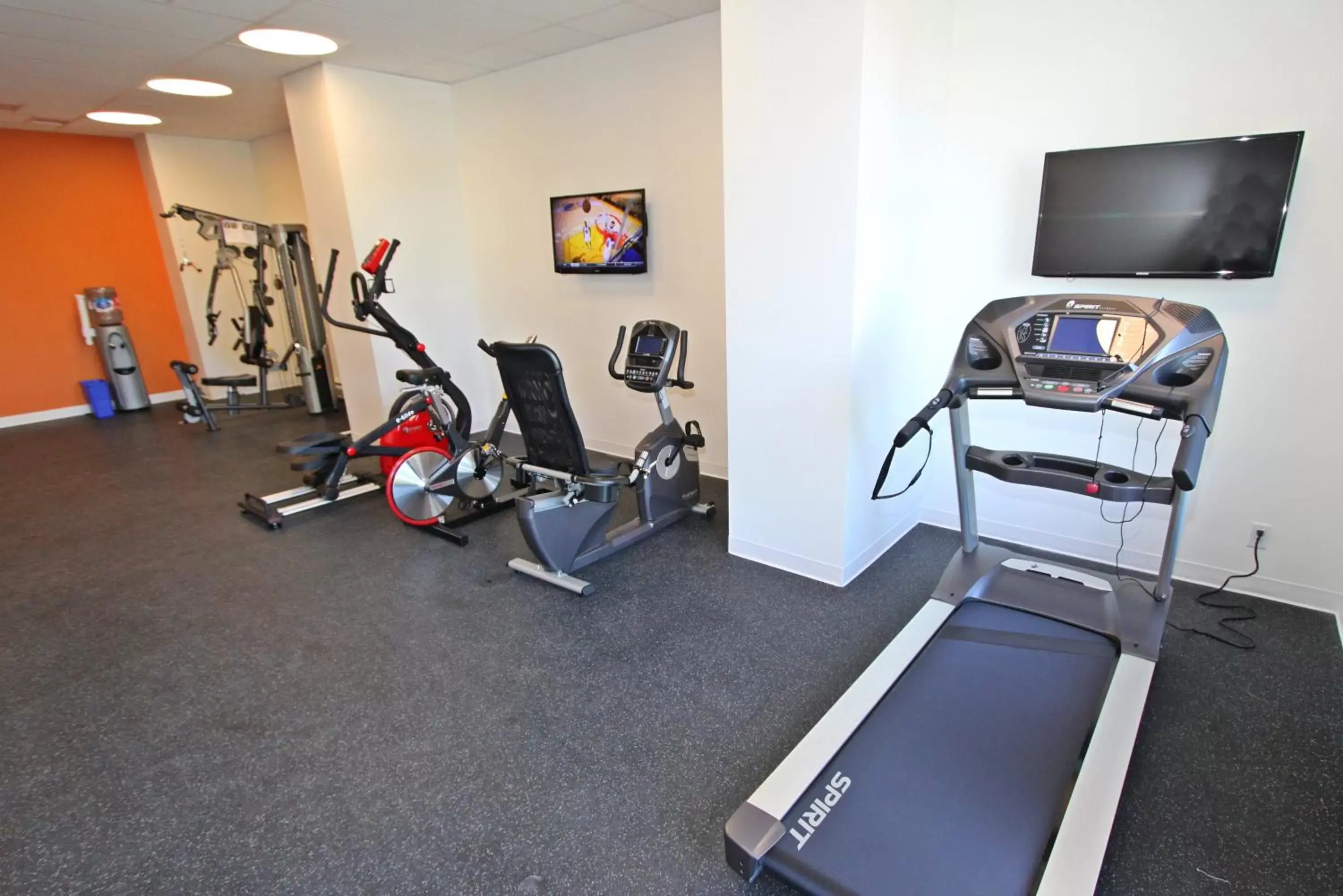 Fitness centre/facilities, Fitness Center/Facilities in Accent Inns Victoria