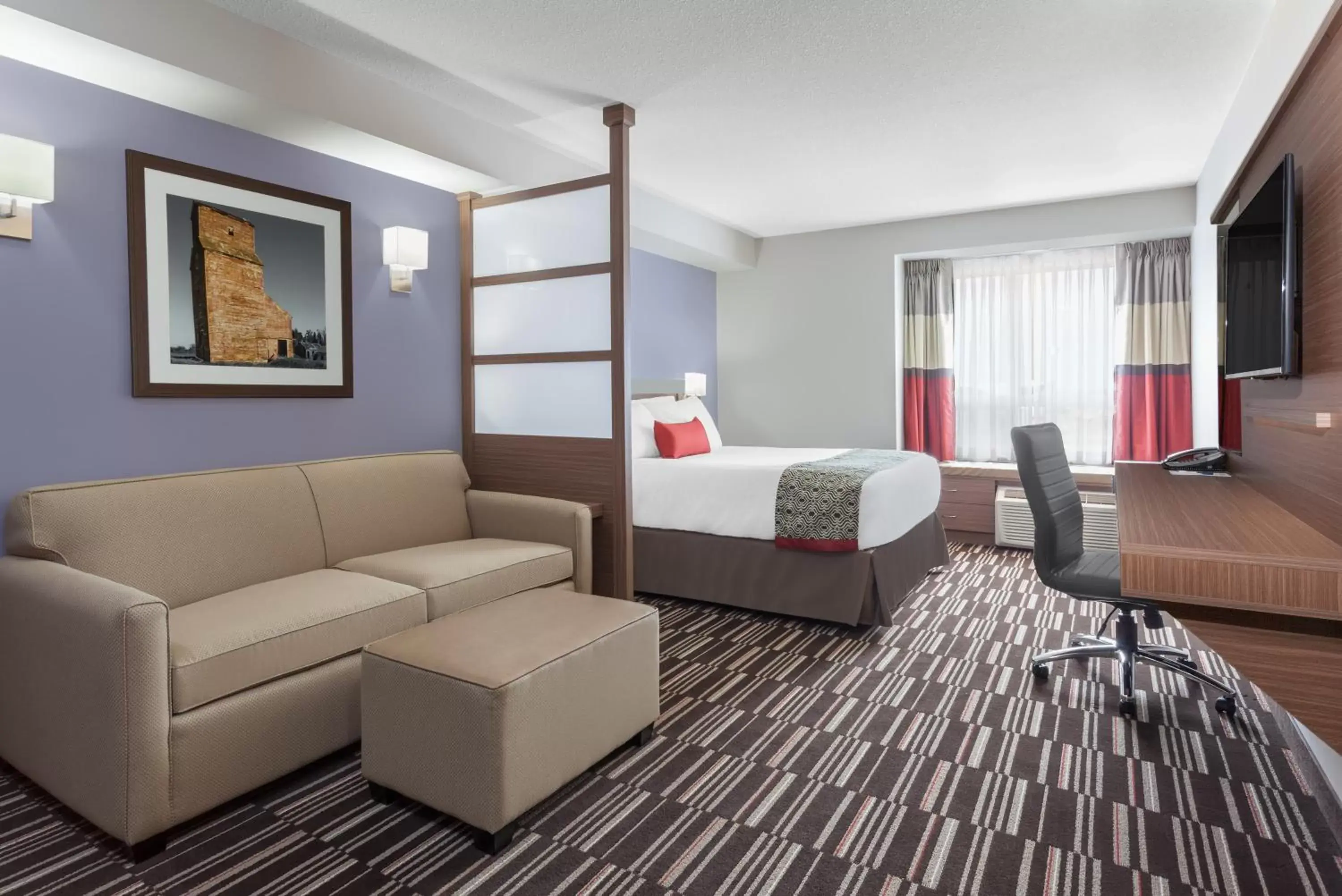 Bedroom in Microtel Inn & Suites by Wyndham Bonnyville