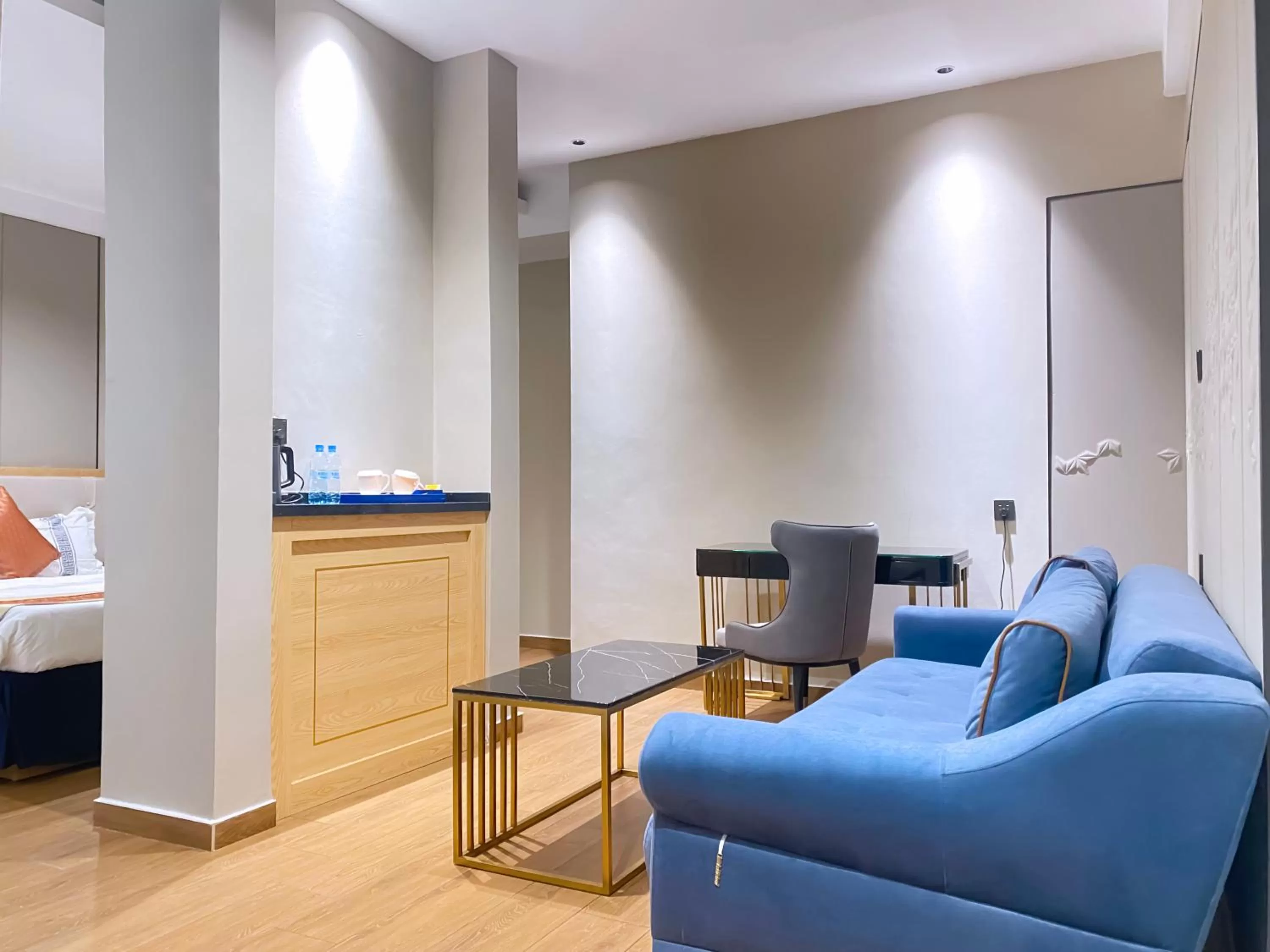 Living room in Hôtel FAMILLE MONDIALE