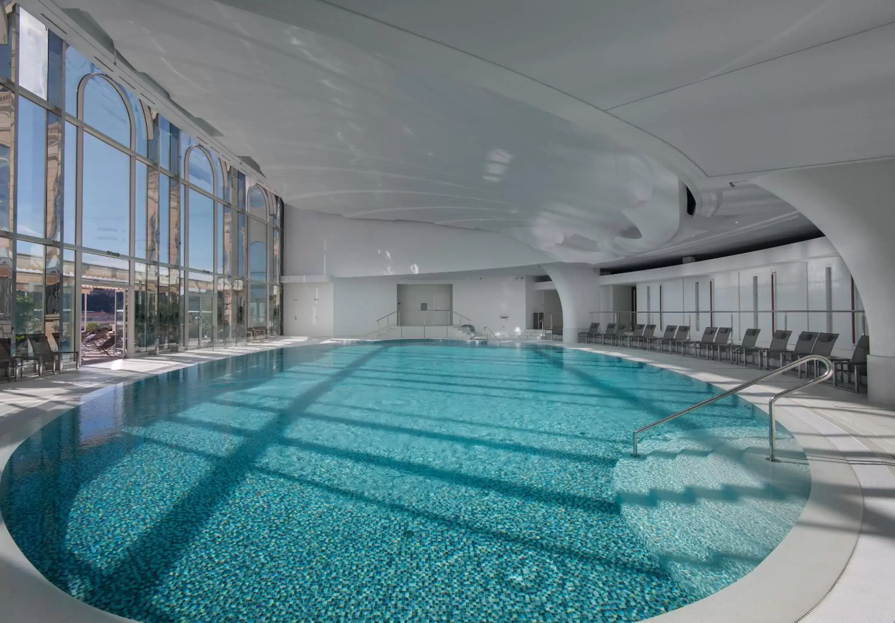 Swimming Pool in Hôtel de Paris Monte-Carlo