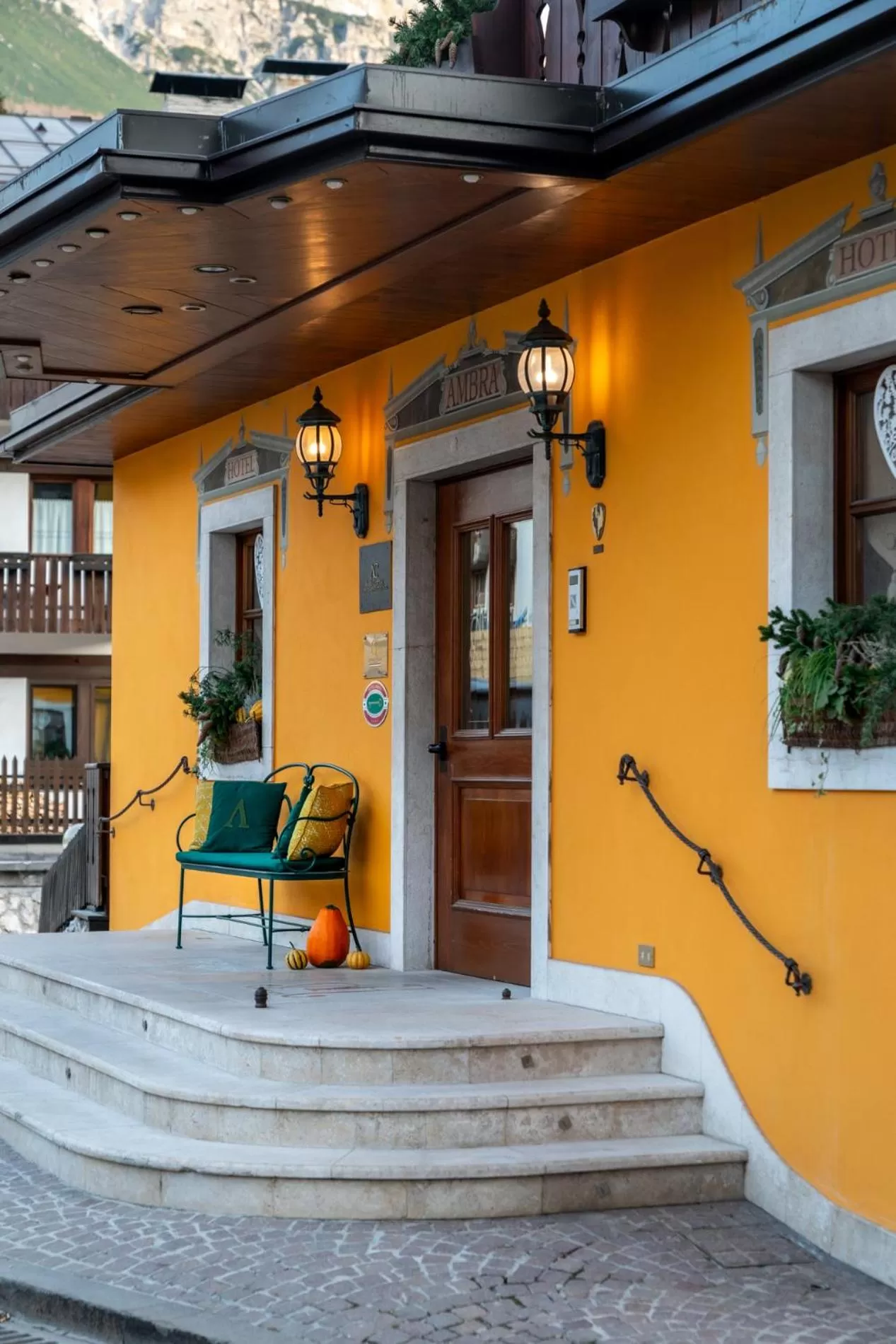 Facade/entrance in Ambra Cortina Luxury&Fashion Hotel