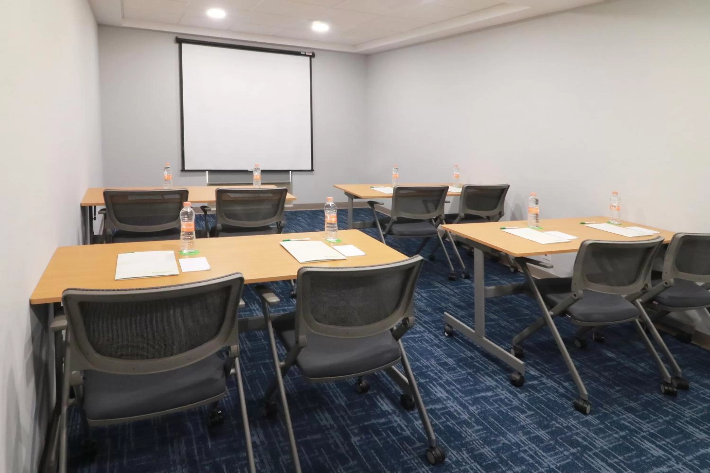 Banquet/Function facilities in Wyndham Garden Monterrey Valle Real