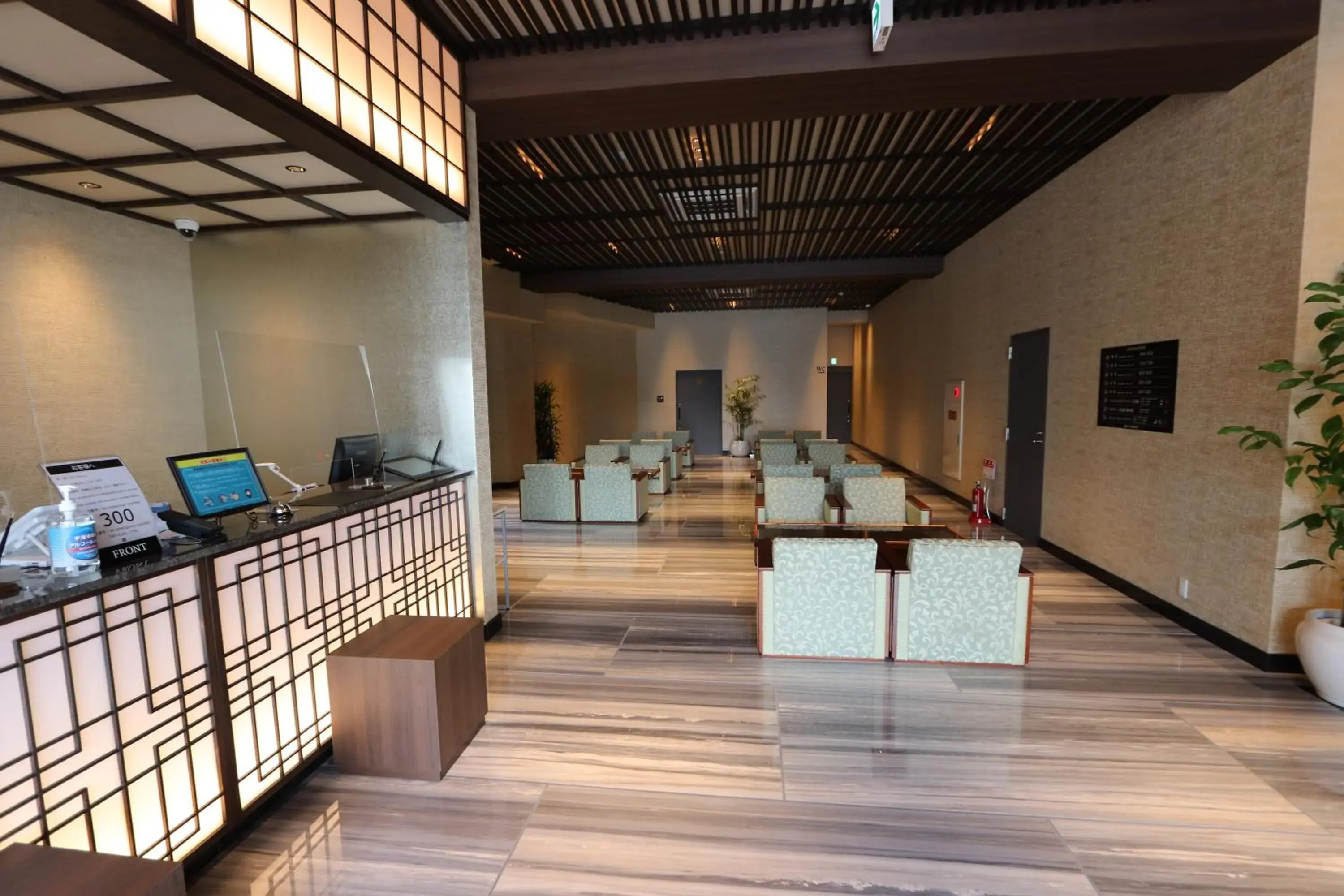 Lobby or reception in Hotel Kanade Kanku Kaizuka Lobby or reception in Hotel Kanade Kanku Kaizuka