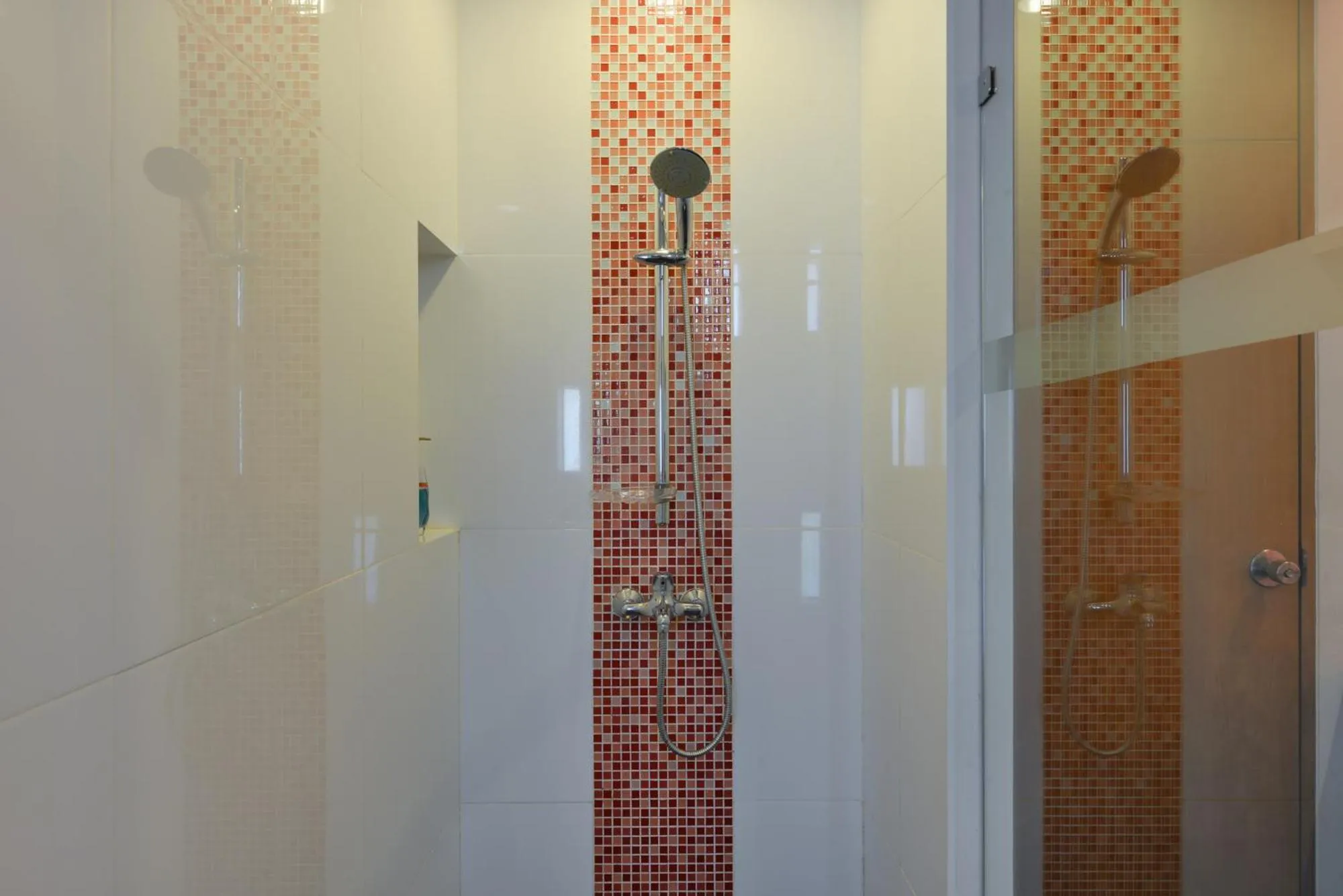 Shower in Tinidee Golf Resort Phuket