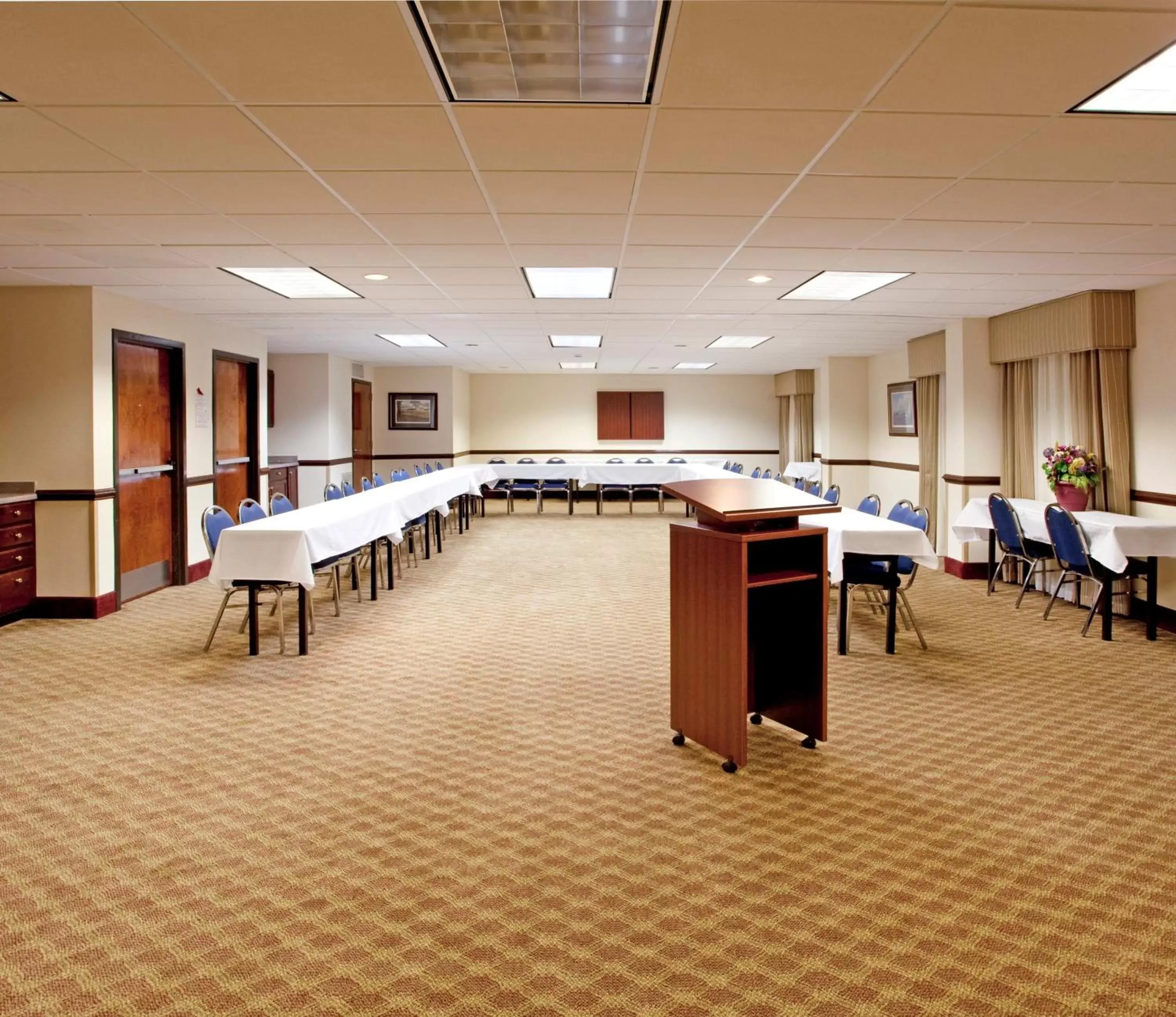 Meeting/conference room, Business Area/Conference Room in Lexington Inn and Suites