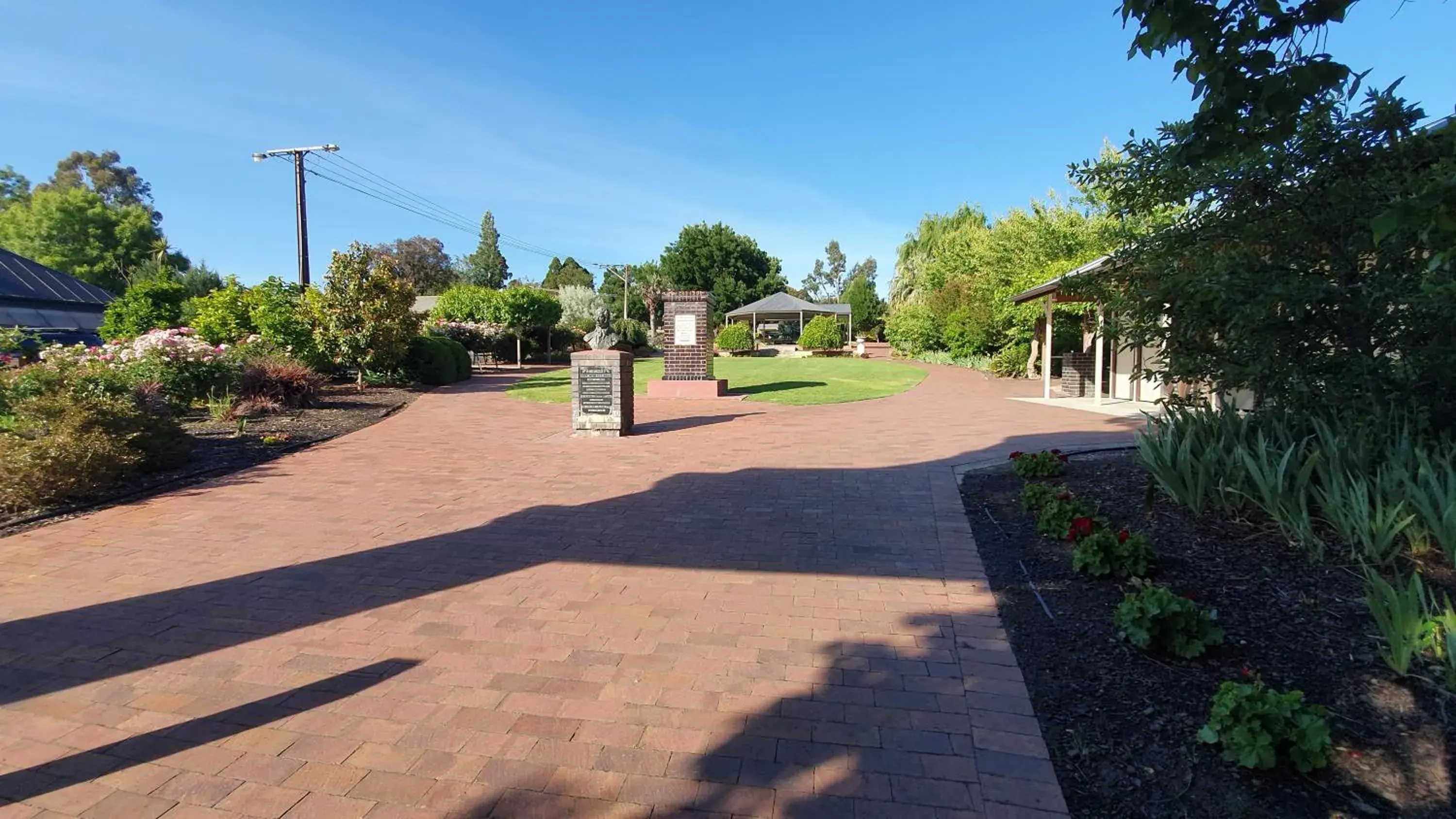 Nearby landmark, Garden in Amble at Hahndorf