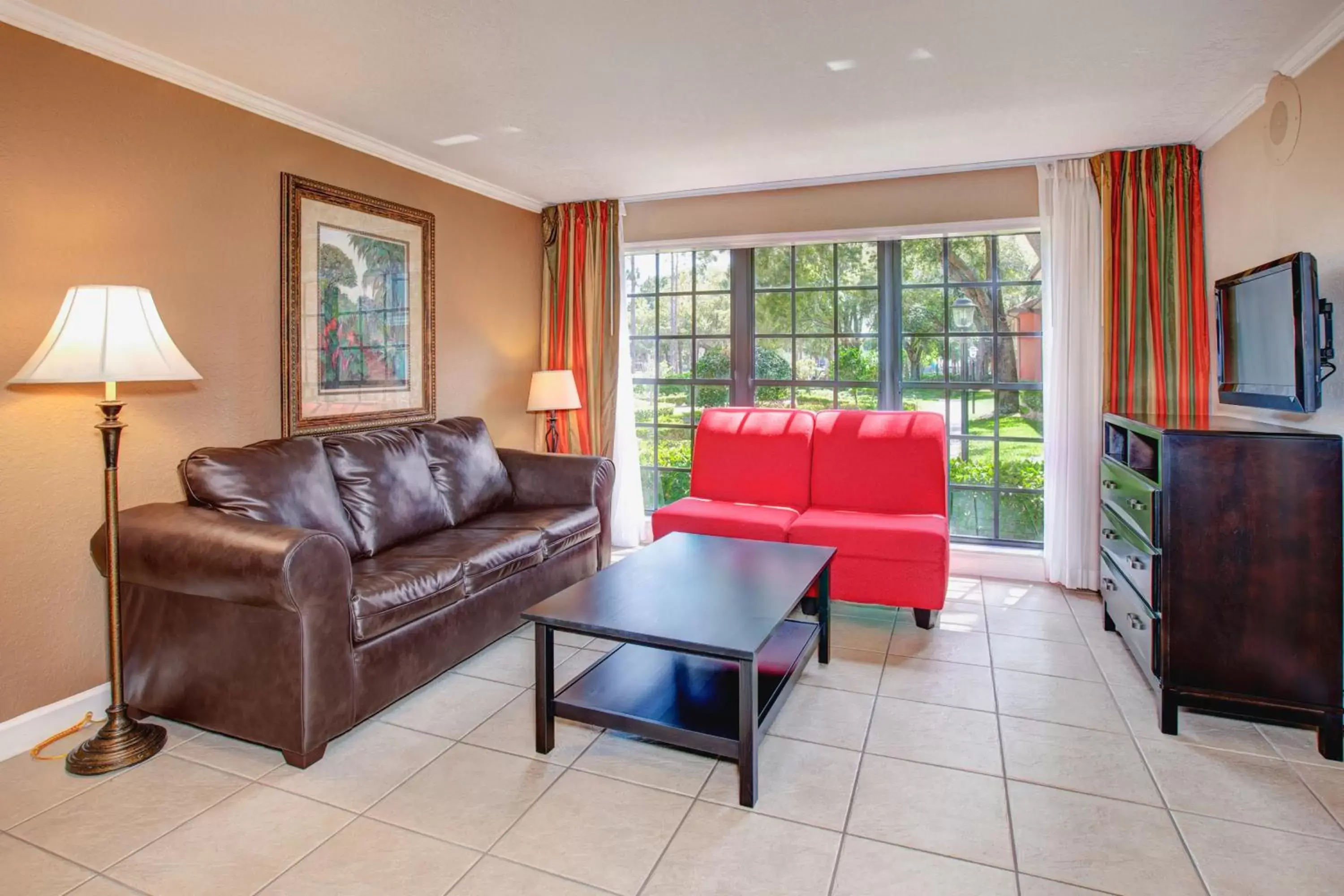Living room, Seating Area in Legacy Vacation Resorts - Lake Buena Vista