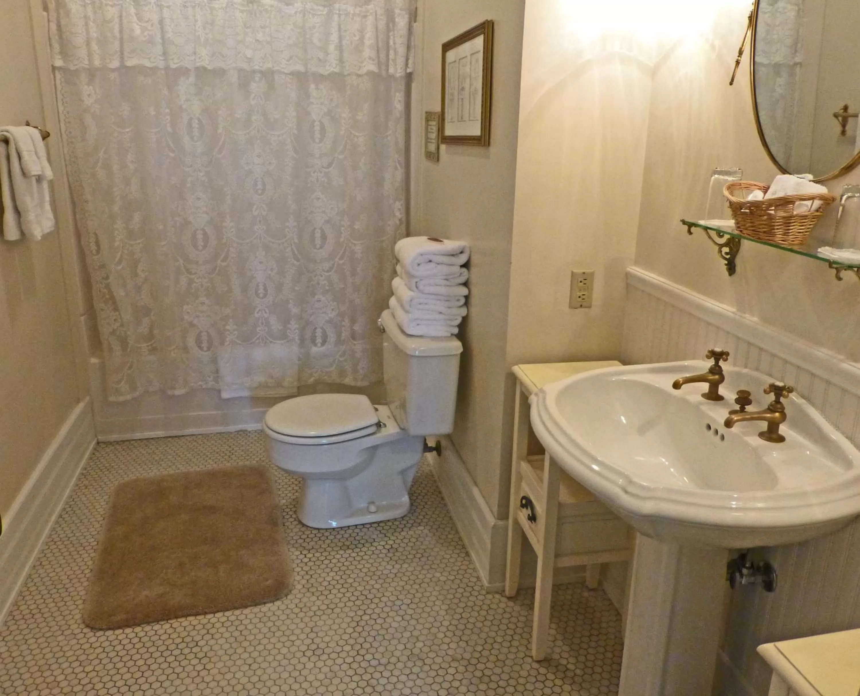 Bathroom in Victorian Inn