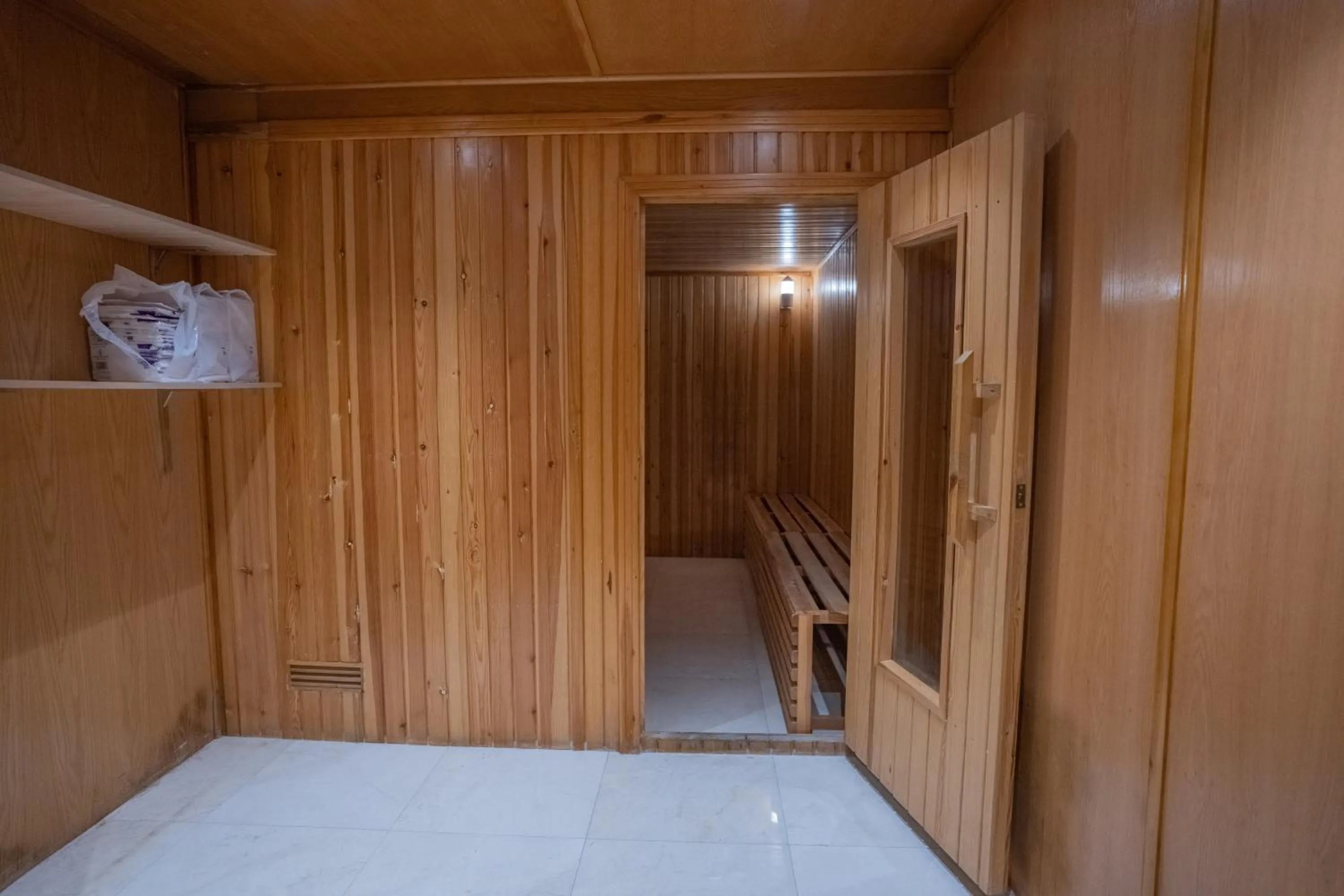 Sauna in Rosemond Al Hamra