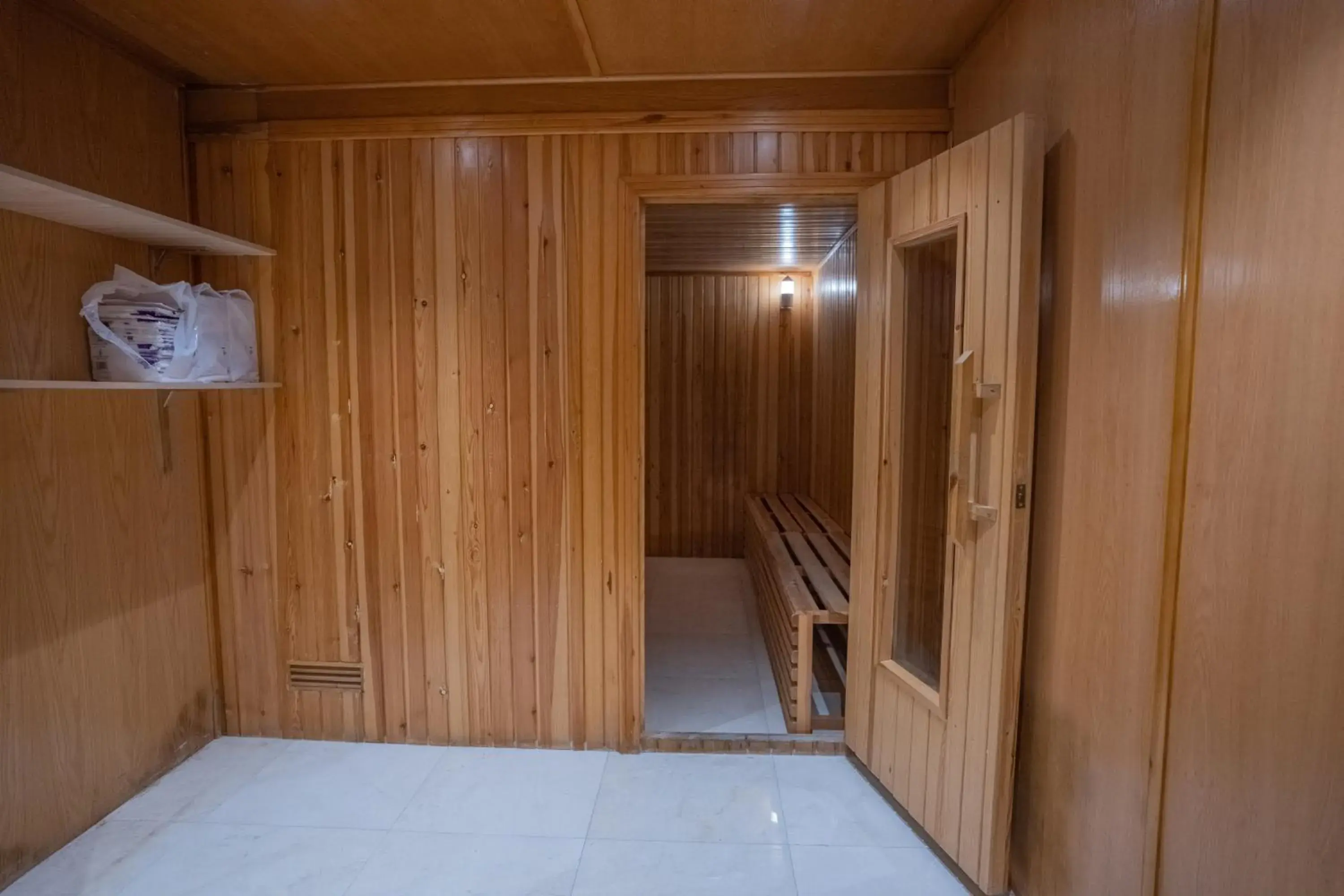 Sauna, TV/Entertainment Center in Address Al Hamra Hotel