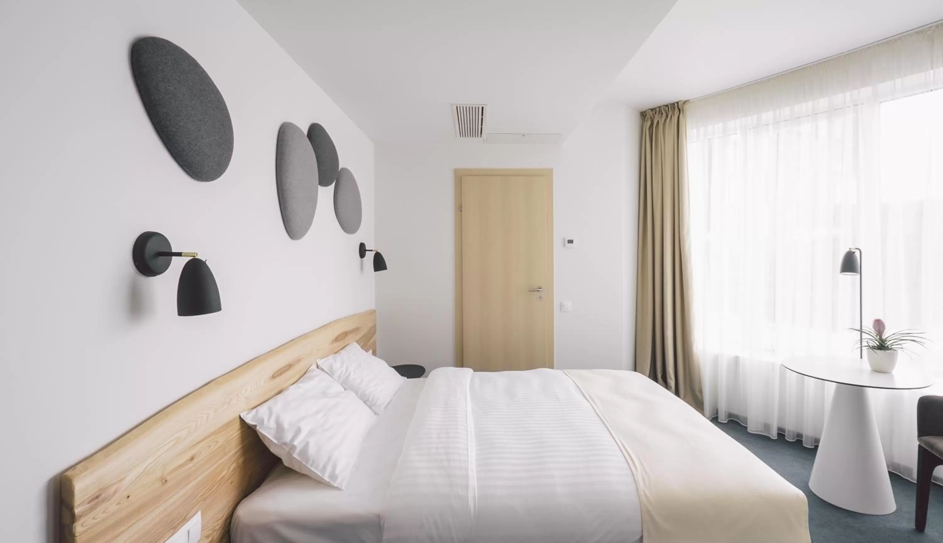 Bed in Dunetton - self check-in hotel