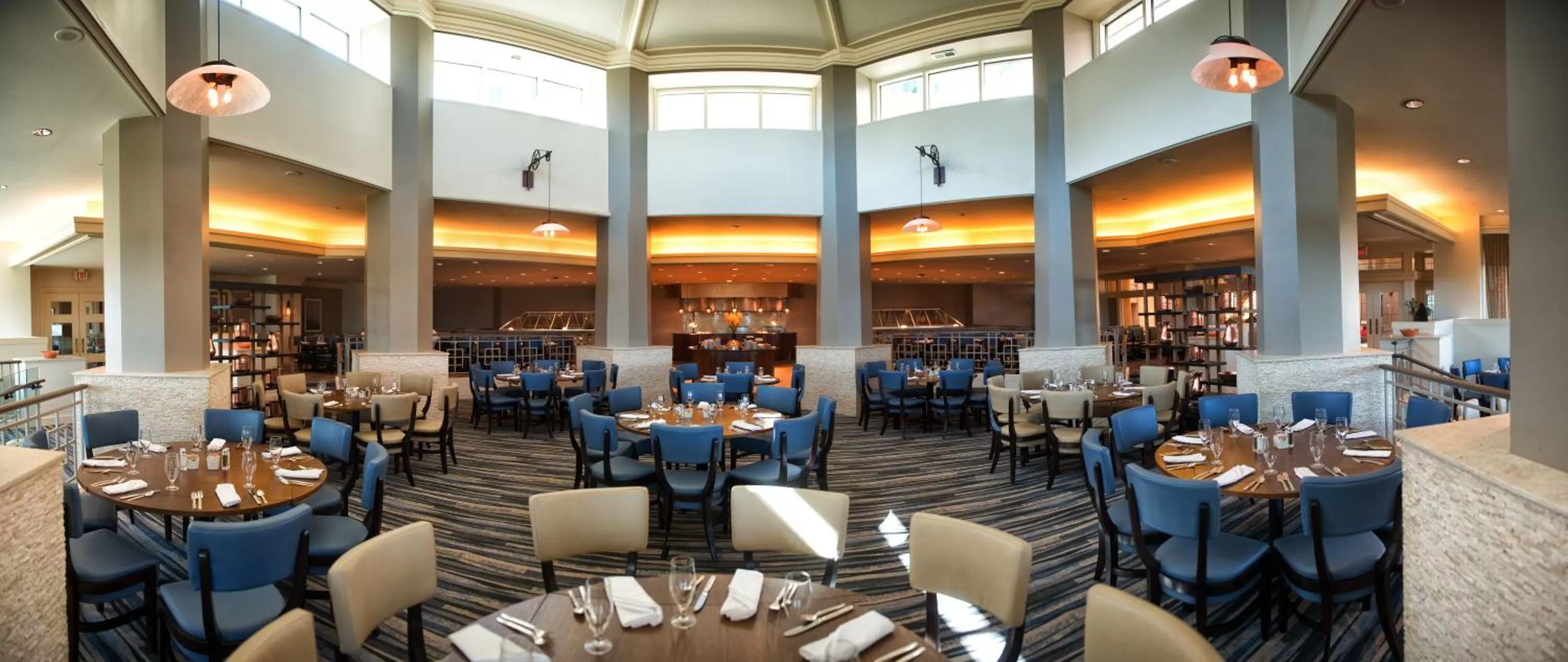 Restaurant/places to eat in Lansdowne Resort and Spa