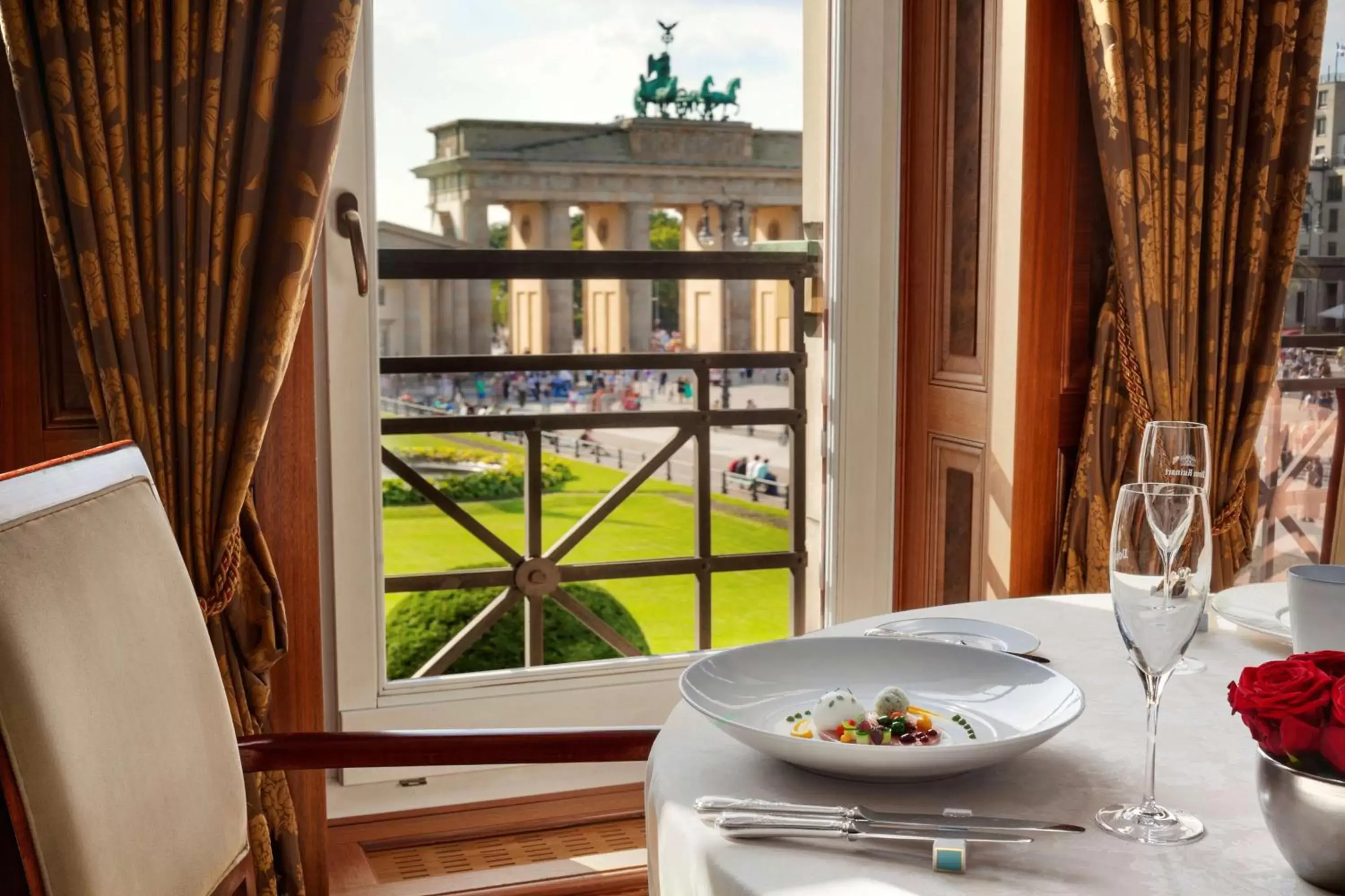 Restaurant/places to eat in Hotel Adlon Kempinski Berlin