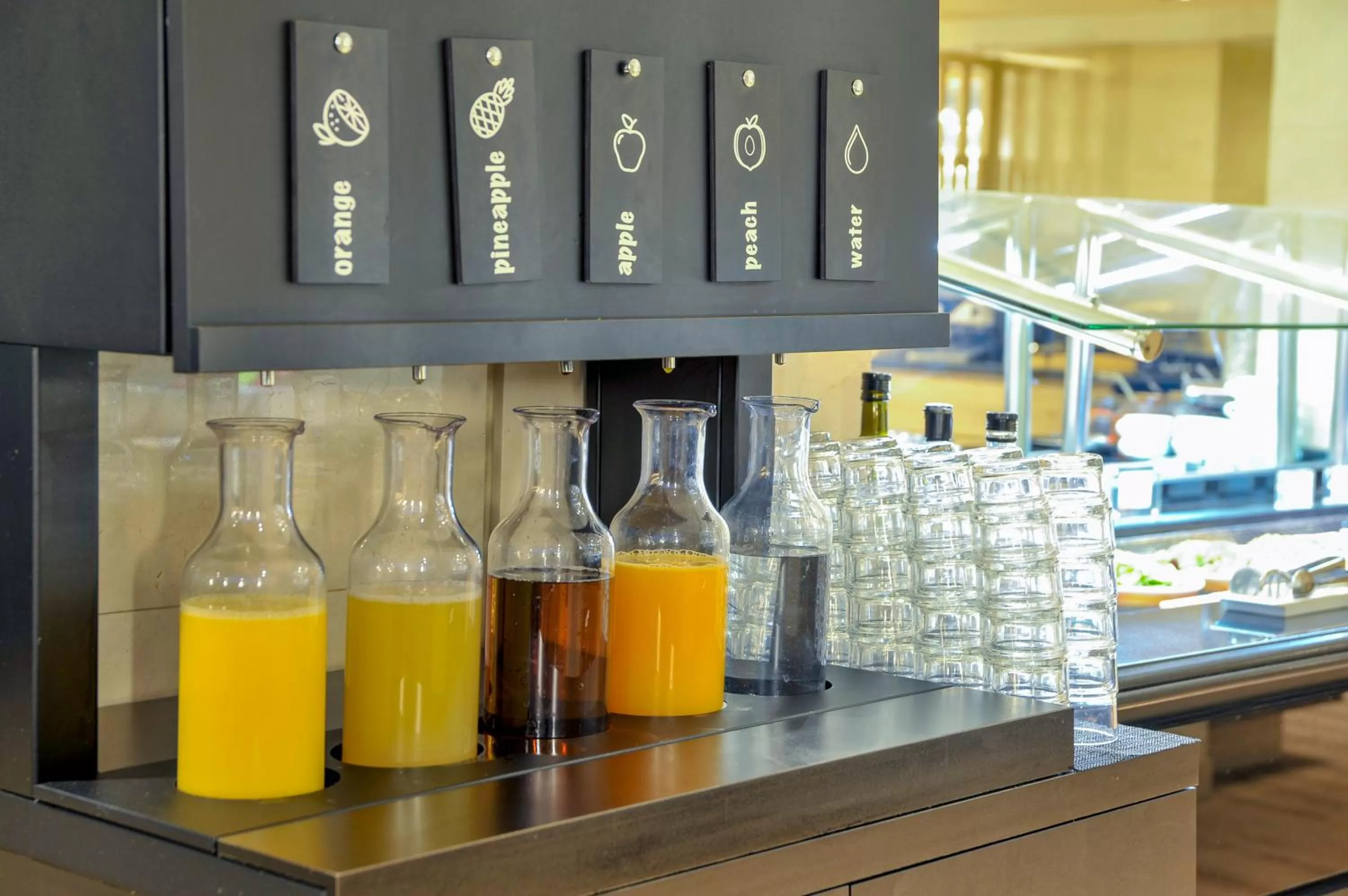 Buffet breakfast in Melia Athens