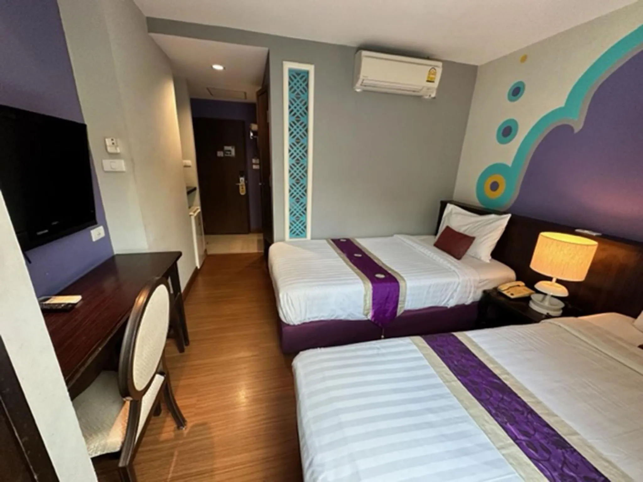 Bed in Sawasdee Hotel @ Sukhumvit Soi 8