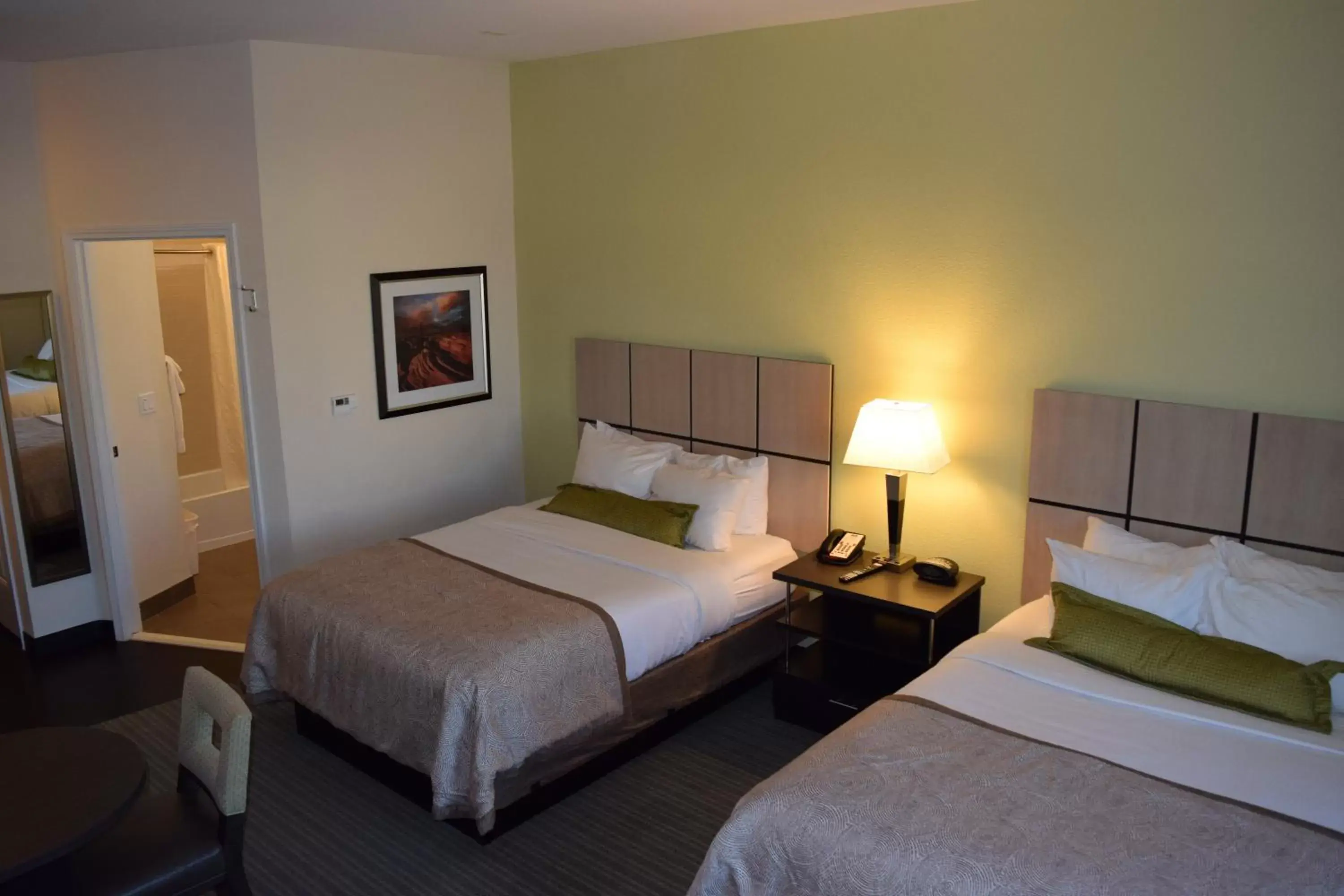 Photo of the whole room, Bed in Candlewood Suites Monahans, an IHG Hotel