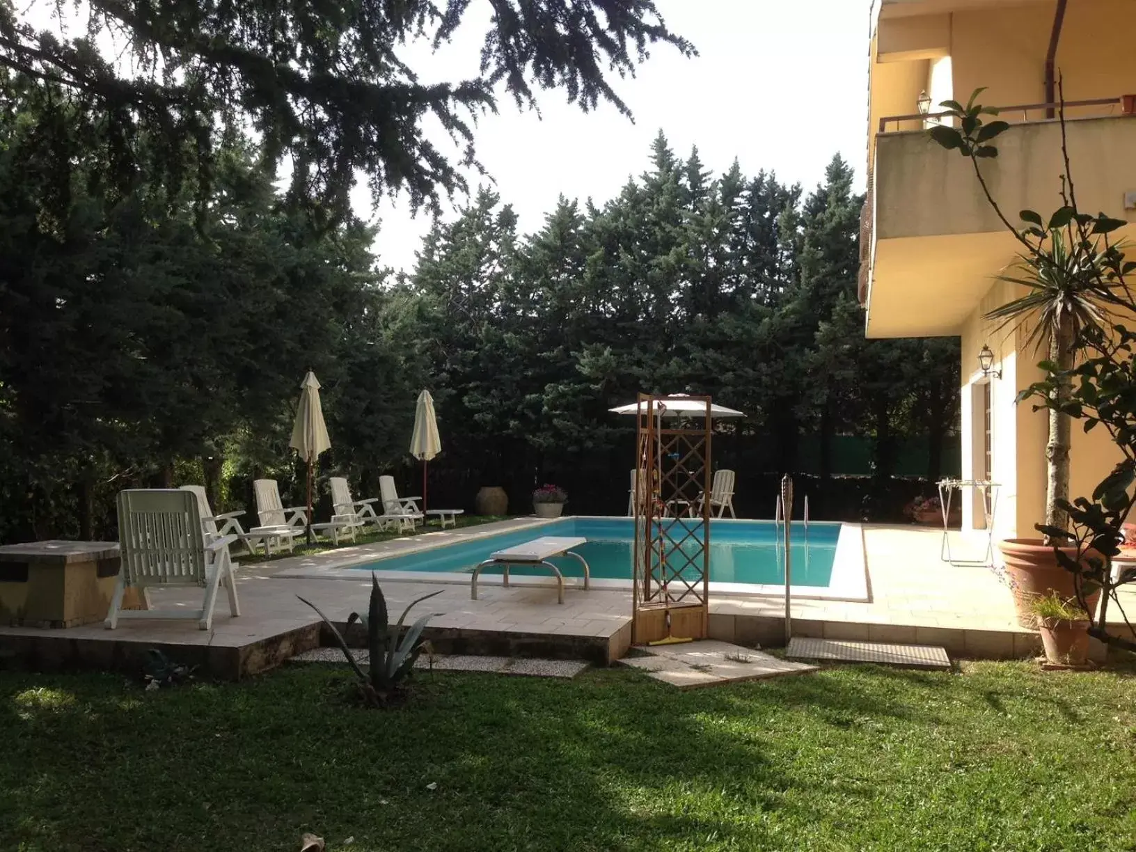 Swimming Pool in B&B Rollo Garden