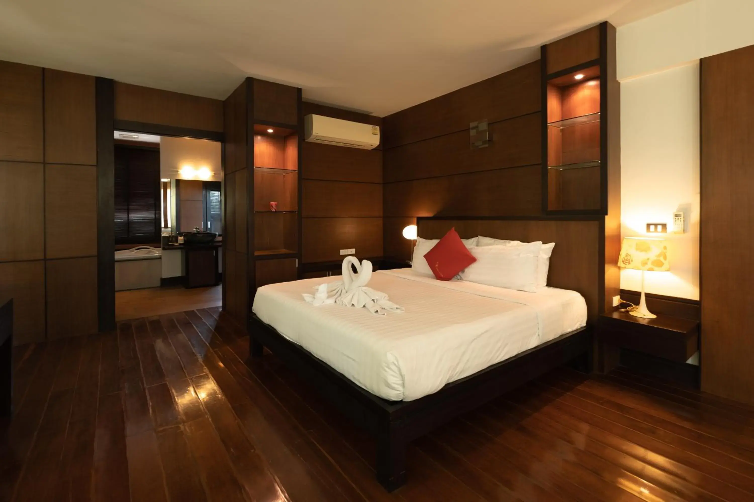 Photo of the whole room, Bed in Kireethara Boutique Resort