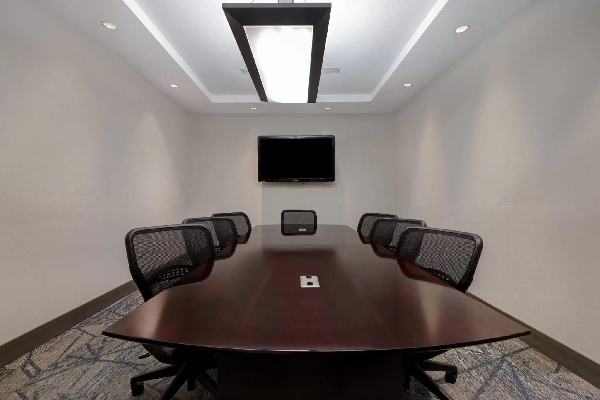 Meeting/conference room in Holiday Inn Express & Suites - Kansas City KU Medical Center by IHG