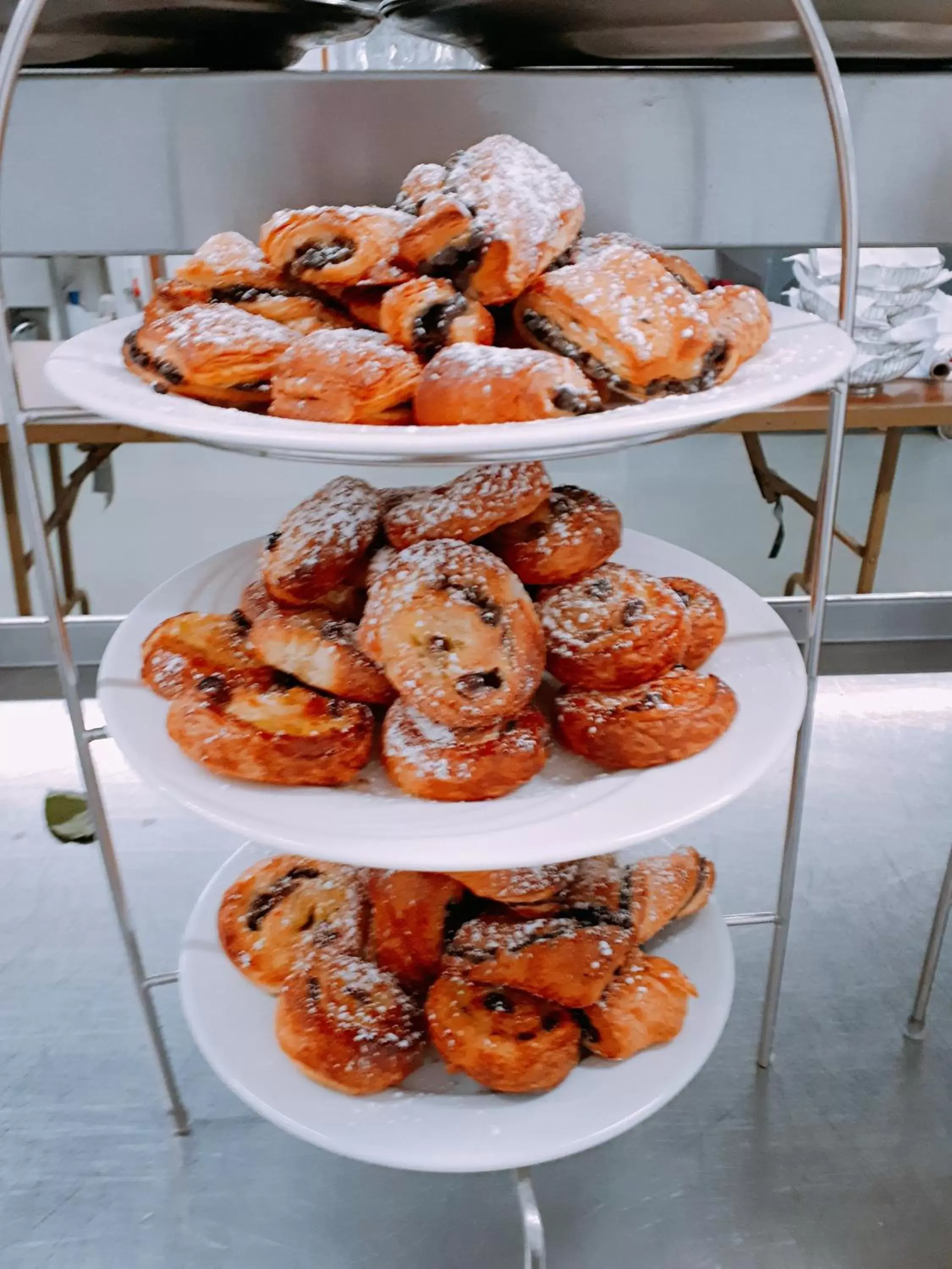 Restaurant/places to eat in Treacys Oakwood Hotel, Shannon Restaurant/places to eat in Treacys Oakwood Hotel, Shannon