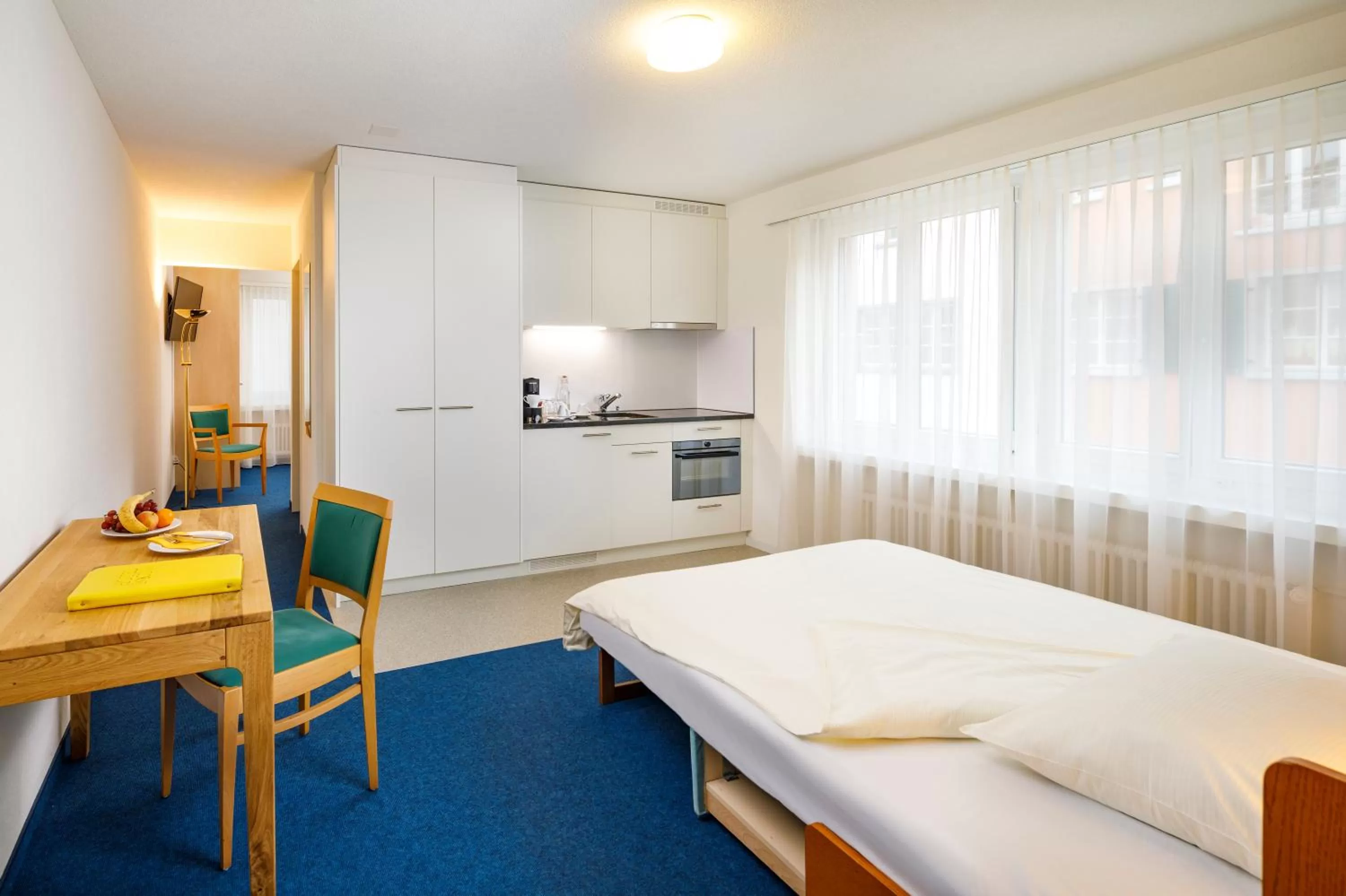 Photo of the whole room, Bed in Central Hotel Post