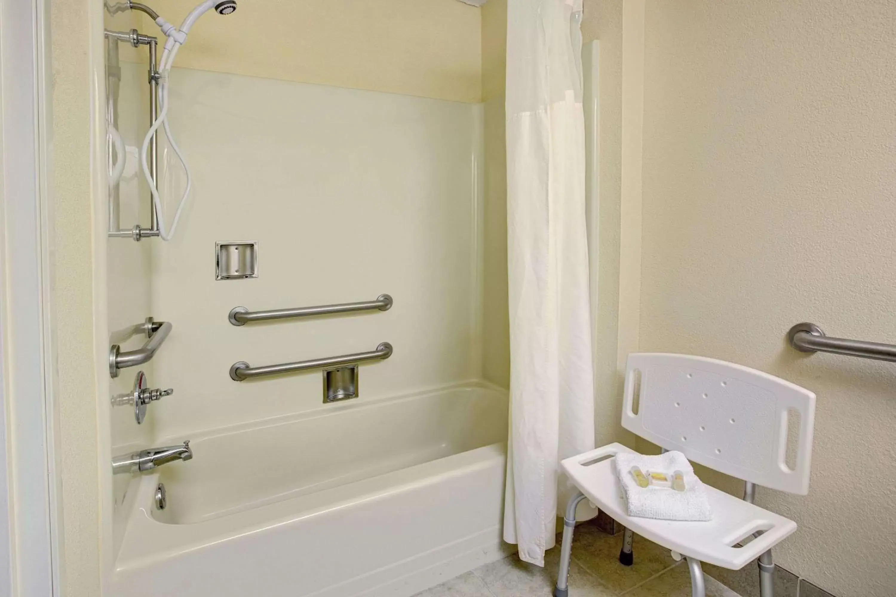 Bathroom in Days Inn & Suites by Wyndham Hickory
