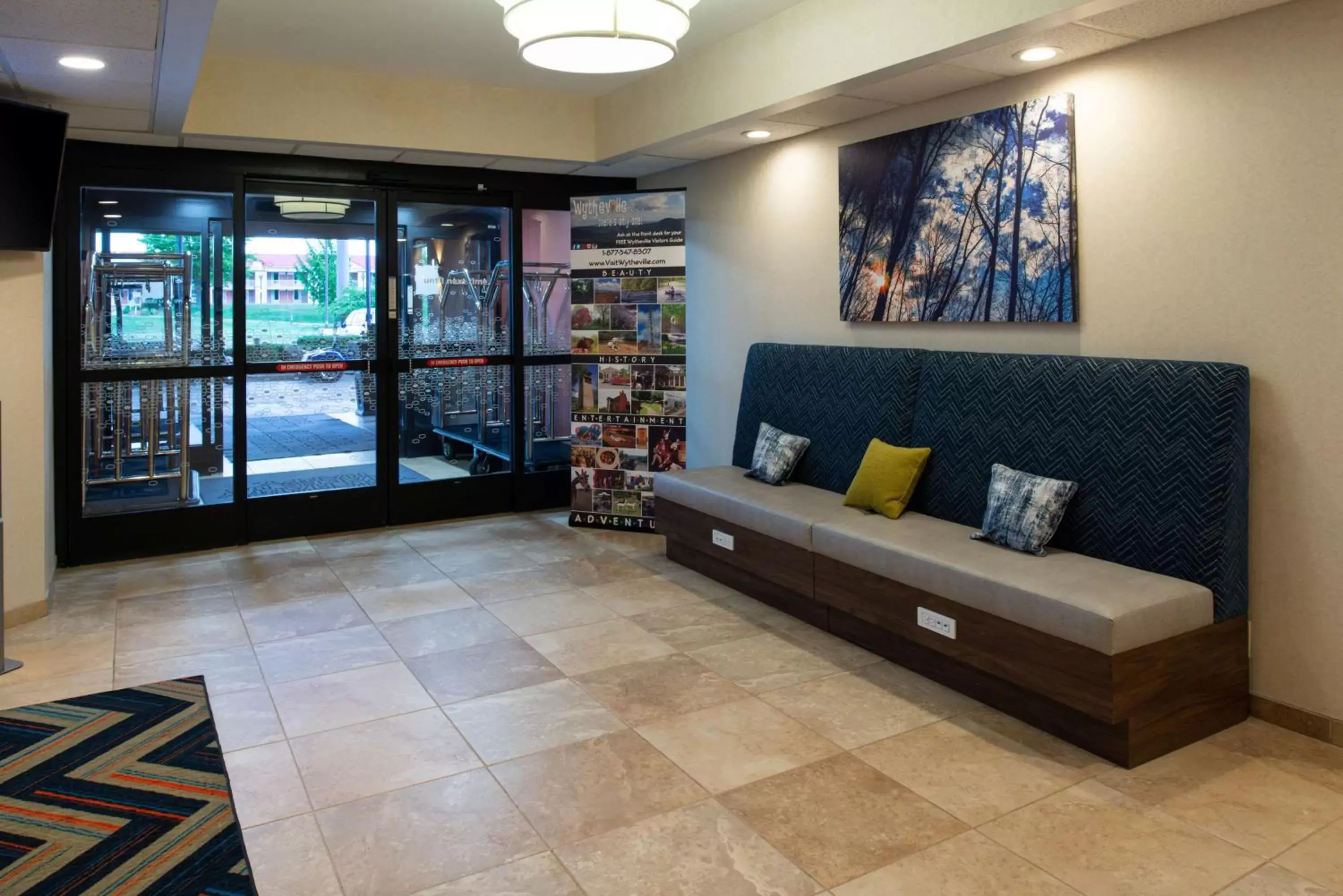 Lobby or reception in Hampton Inn Wytheville Lobby or reception in Hampton Inn Wytheville