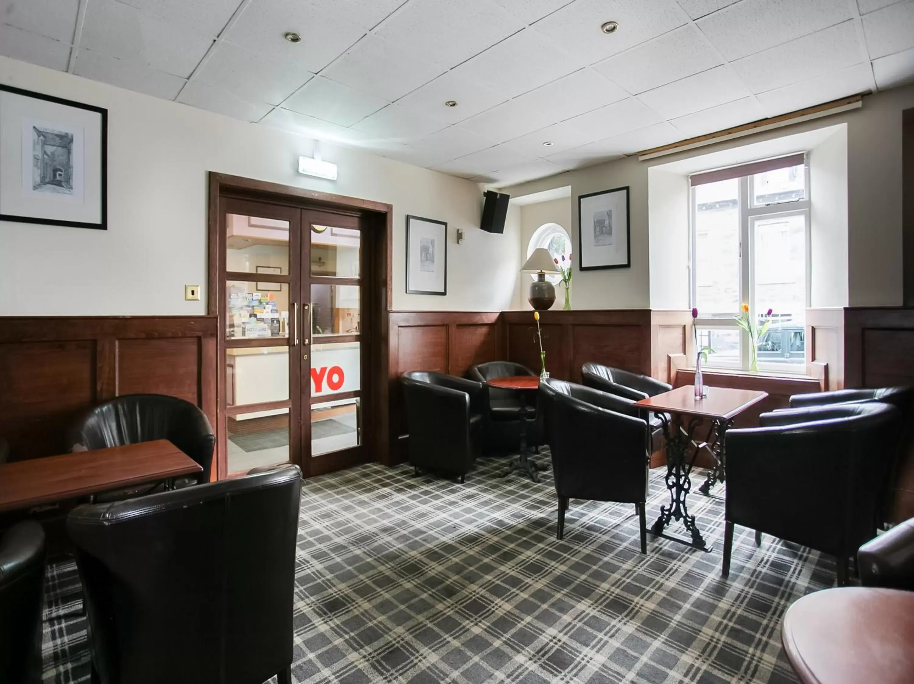 Seating area in The Breadalbane Arms Room Only Hotel