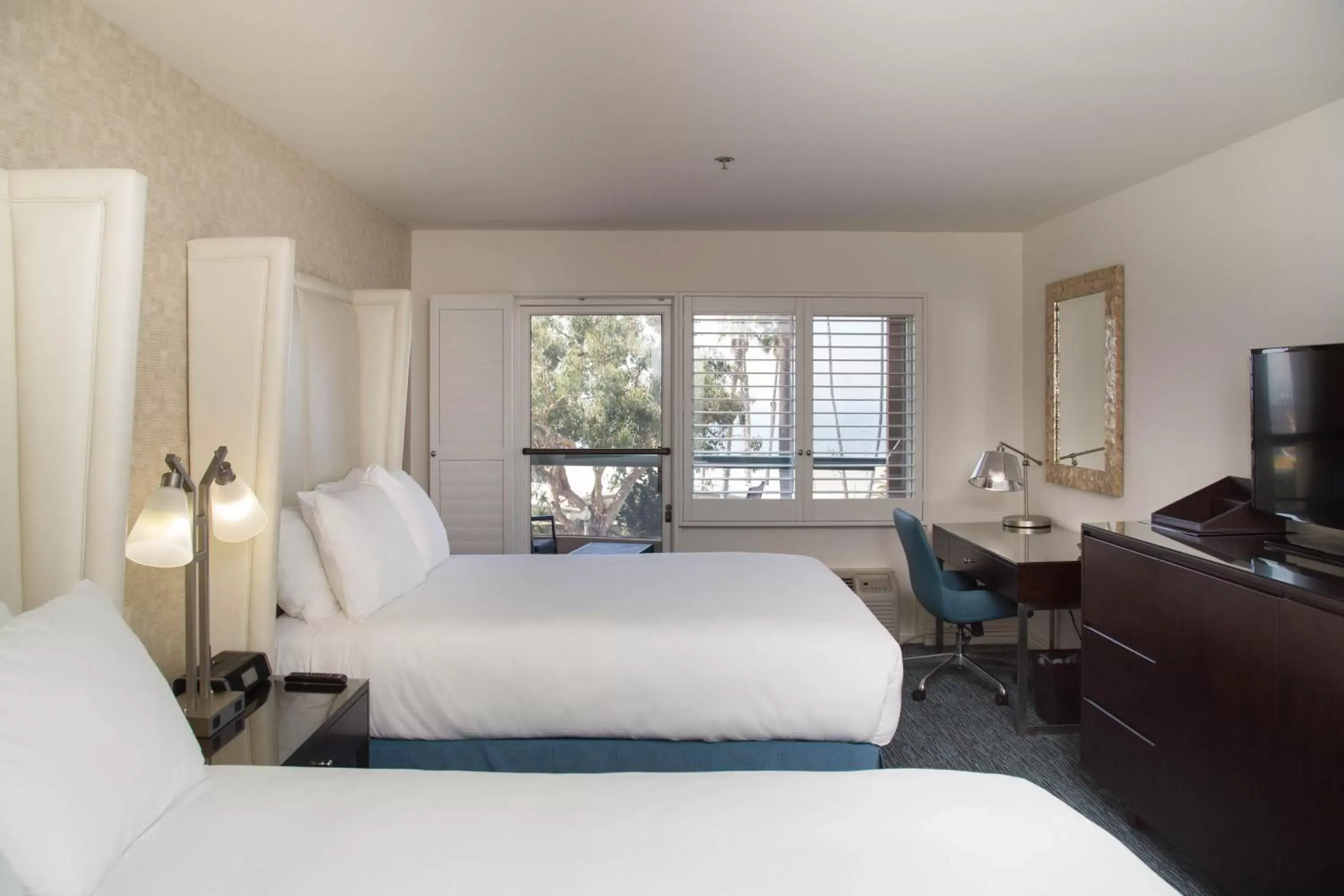 Bedroom in Ocean View Hotel