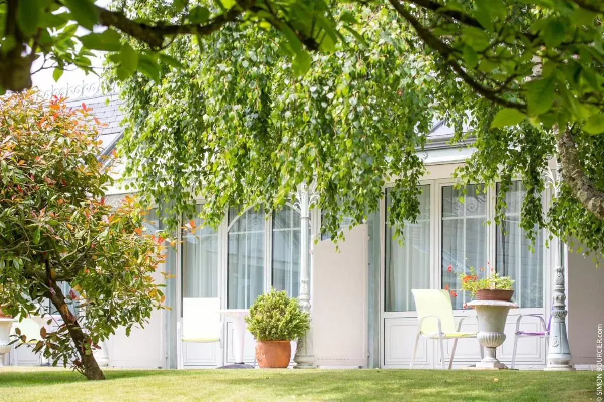 Garden view in Maison Tirel Guérin, The Originals Collection