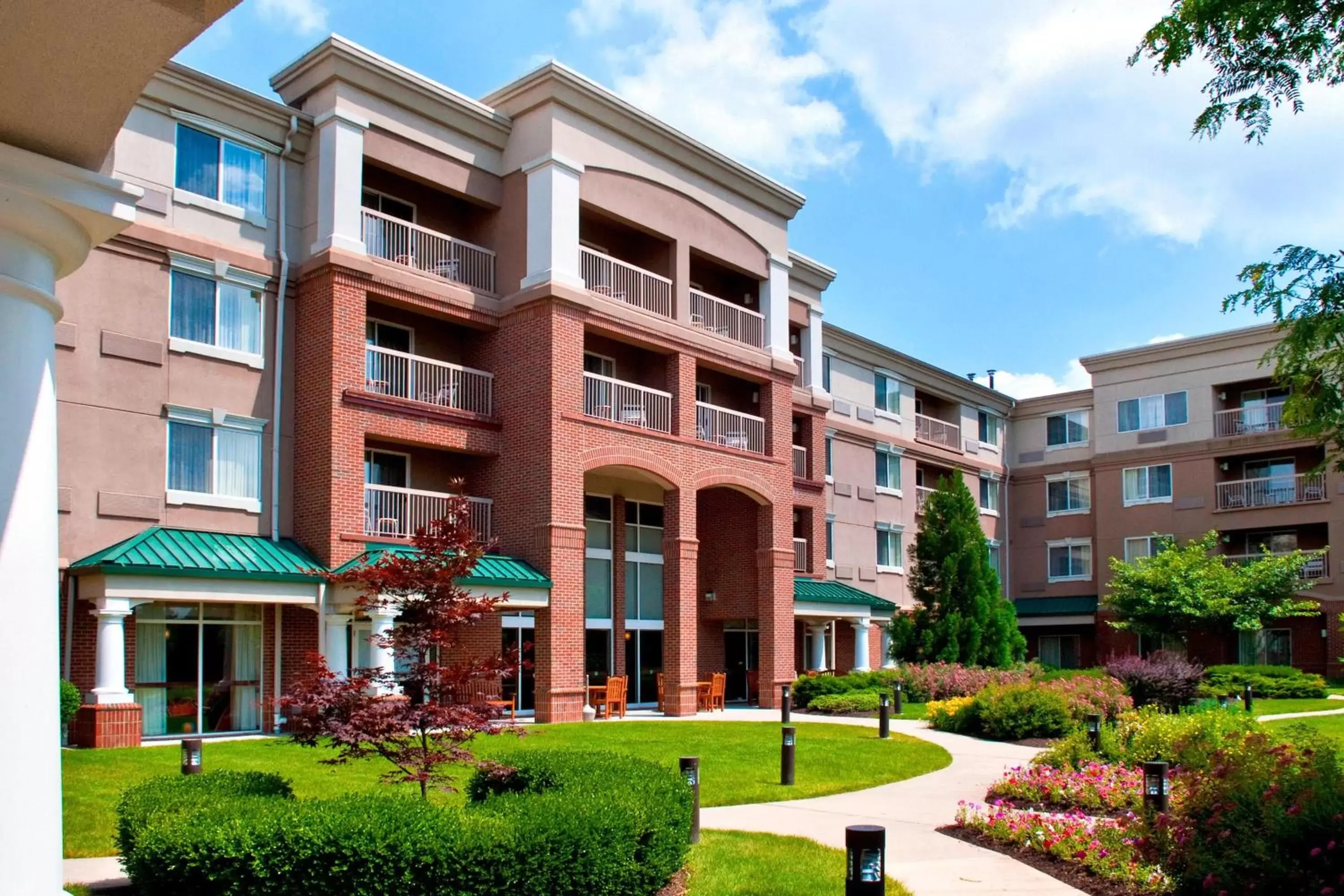 Property Building in Courtyard by Marriott Basking Ridge