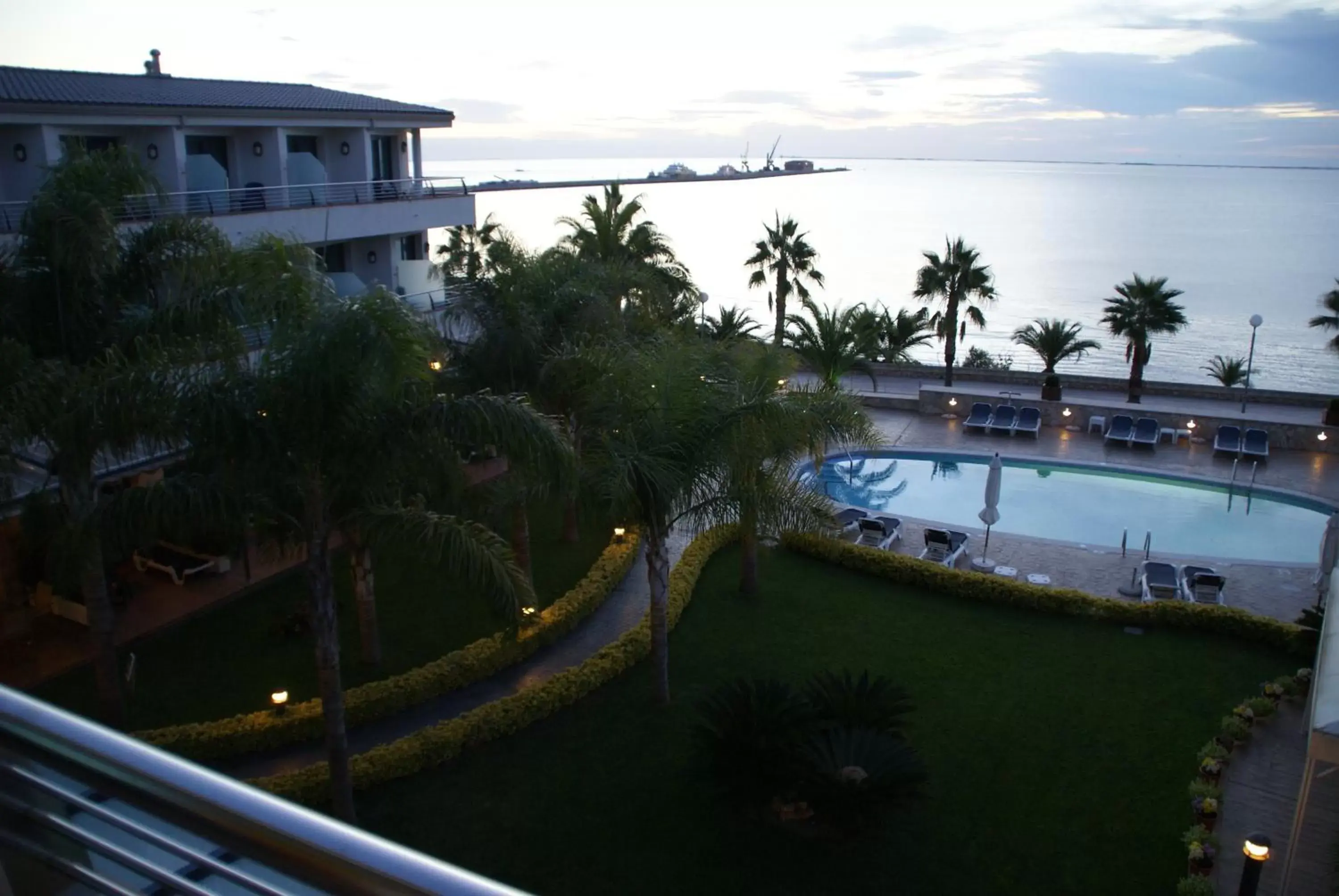 View (from property/room), Pool View in Hotel Miami Mar