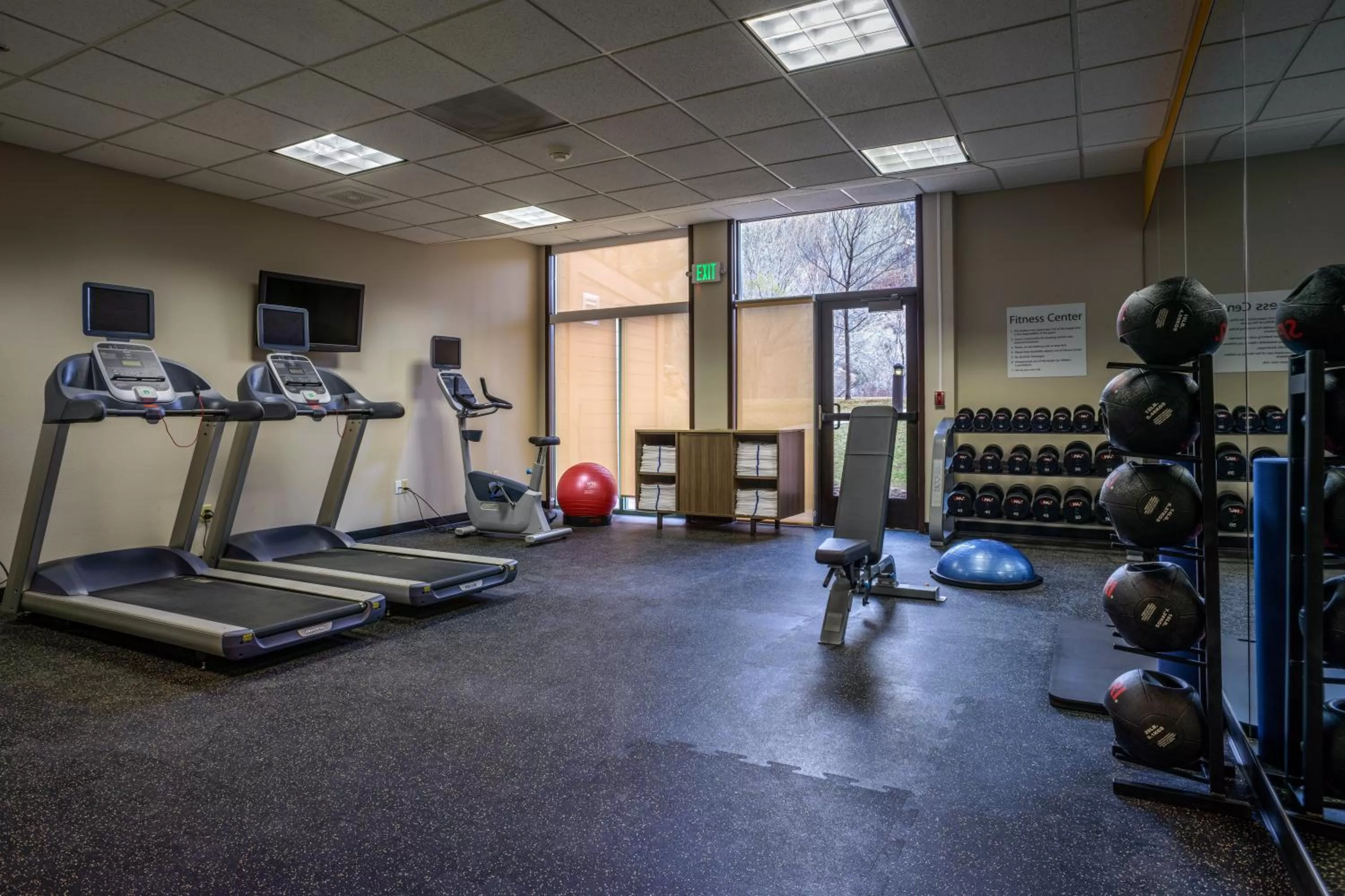 Fitness centre/facilities in Springdale Zion Inn