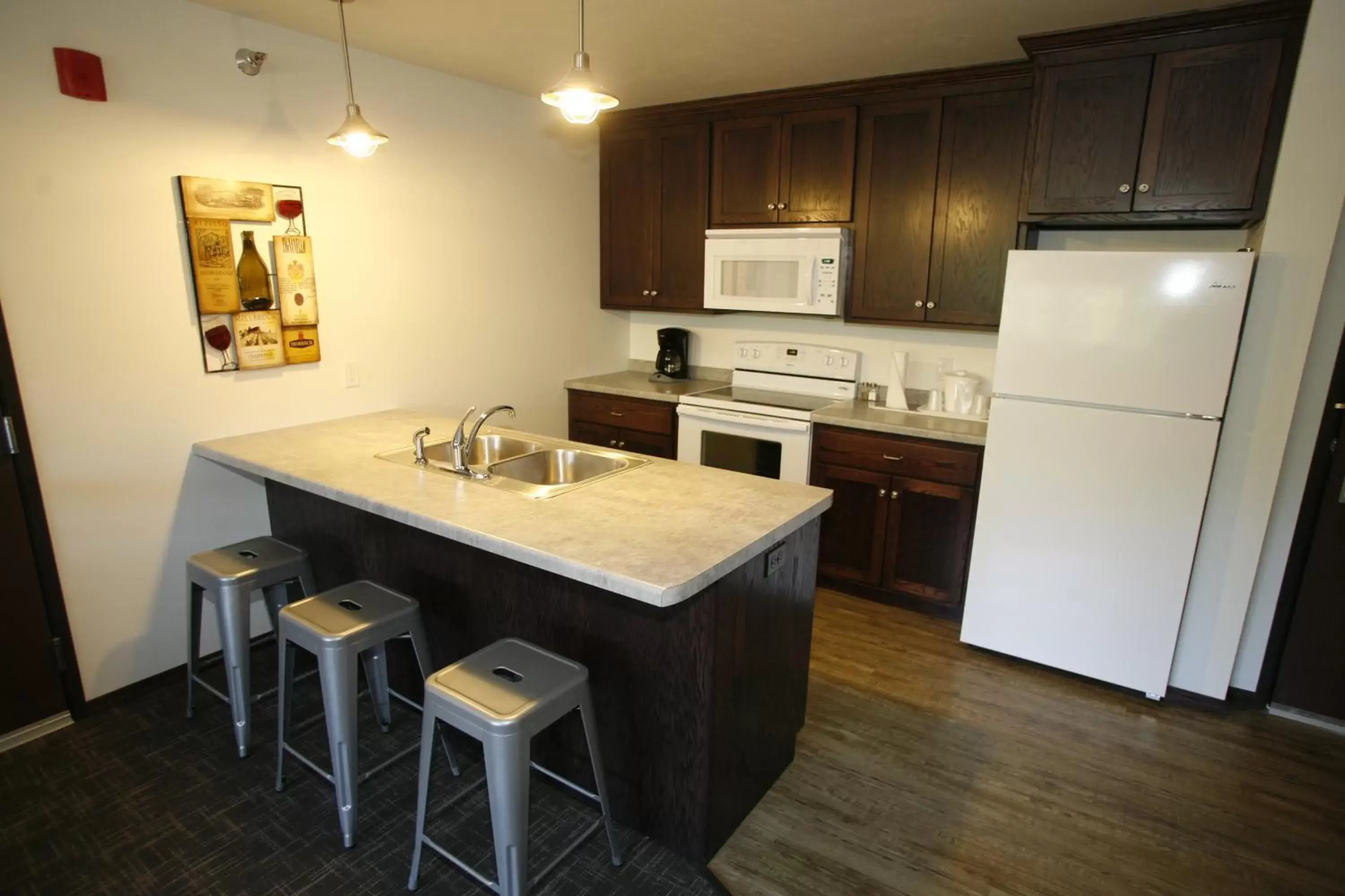 Kitchen/Kitchenette in Open Hearth Lodge