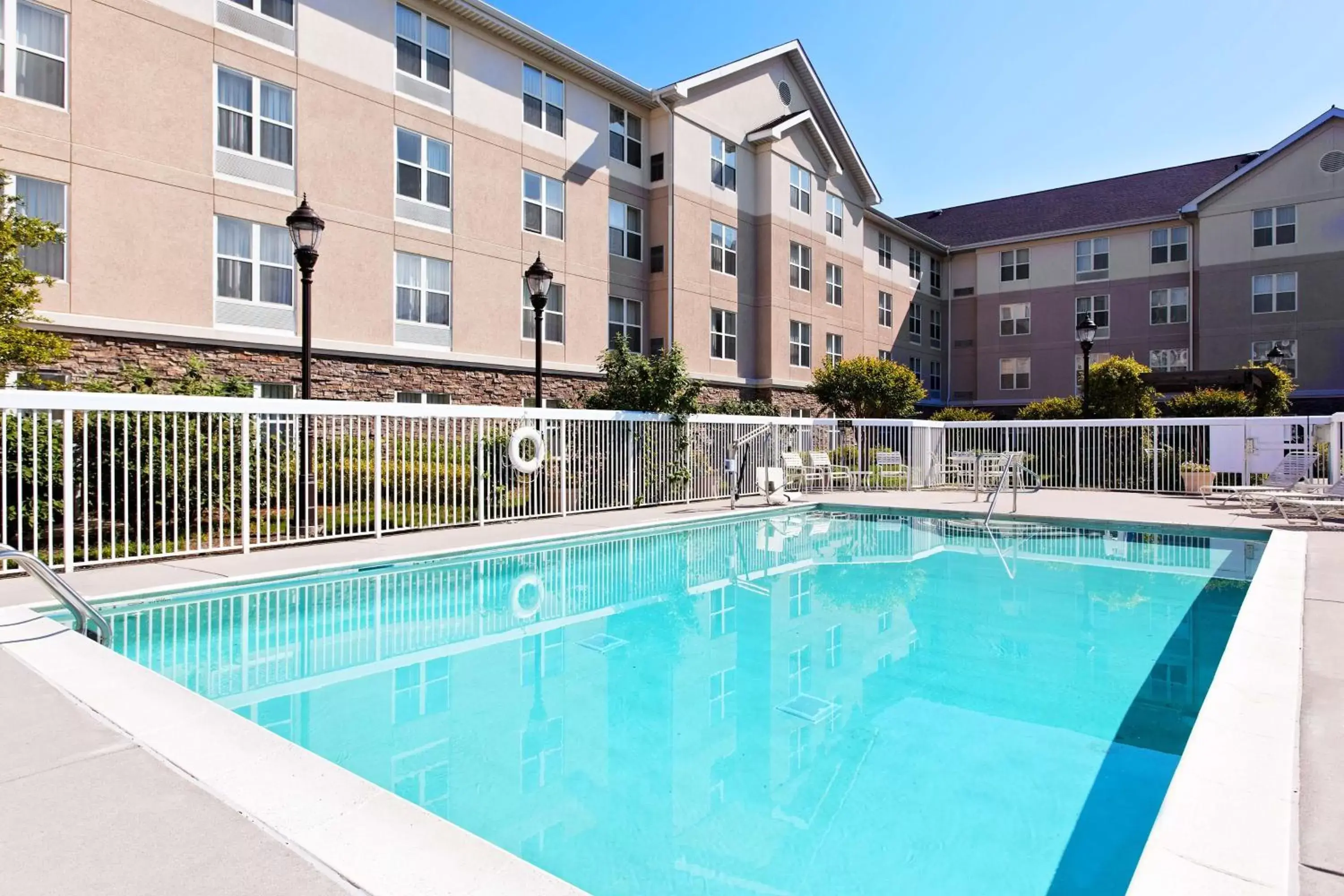 Pool view, Swimming Pool in Homewood Suites by Hilton Knoxville West at Turkey Creek