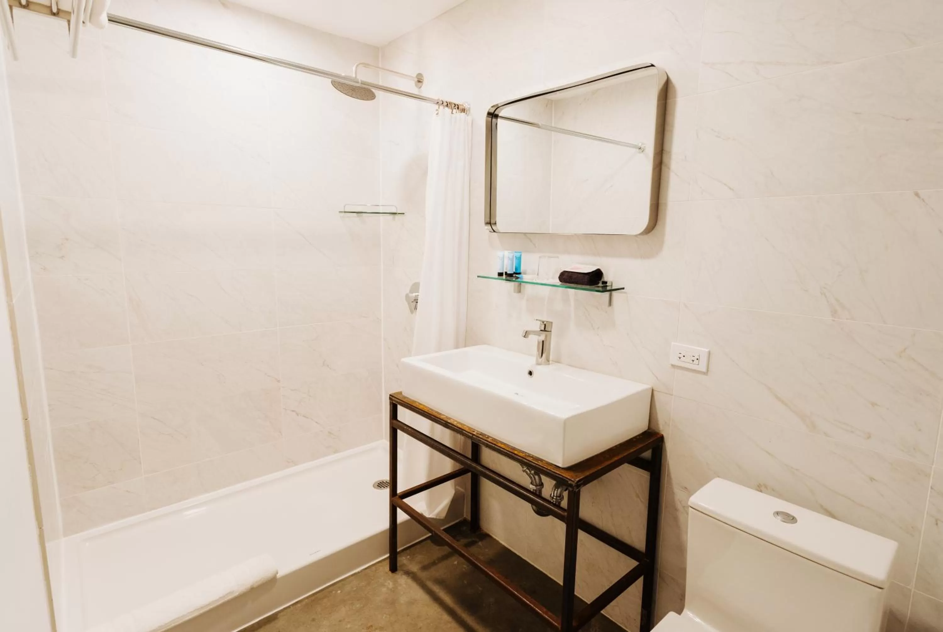 Bathroom in Selina Chelsea