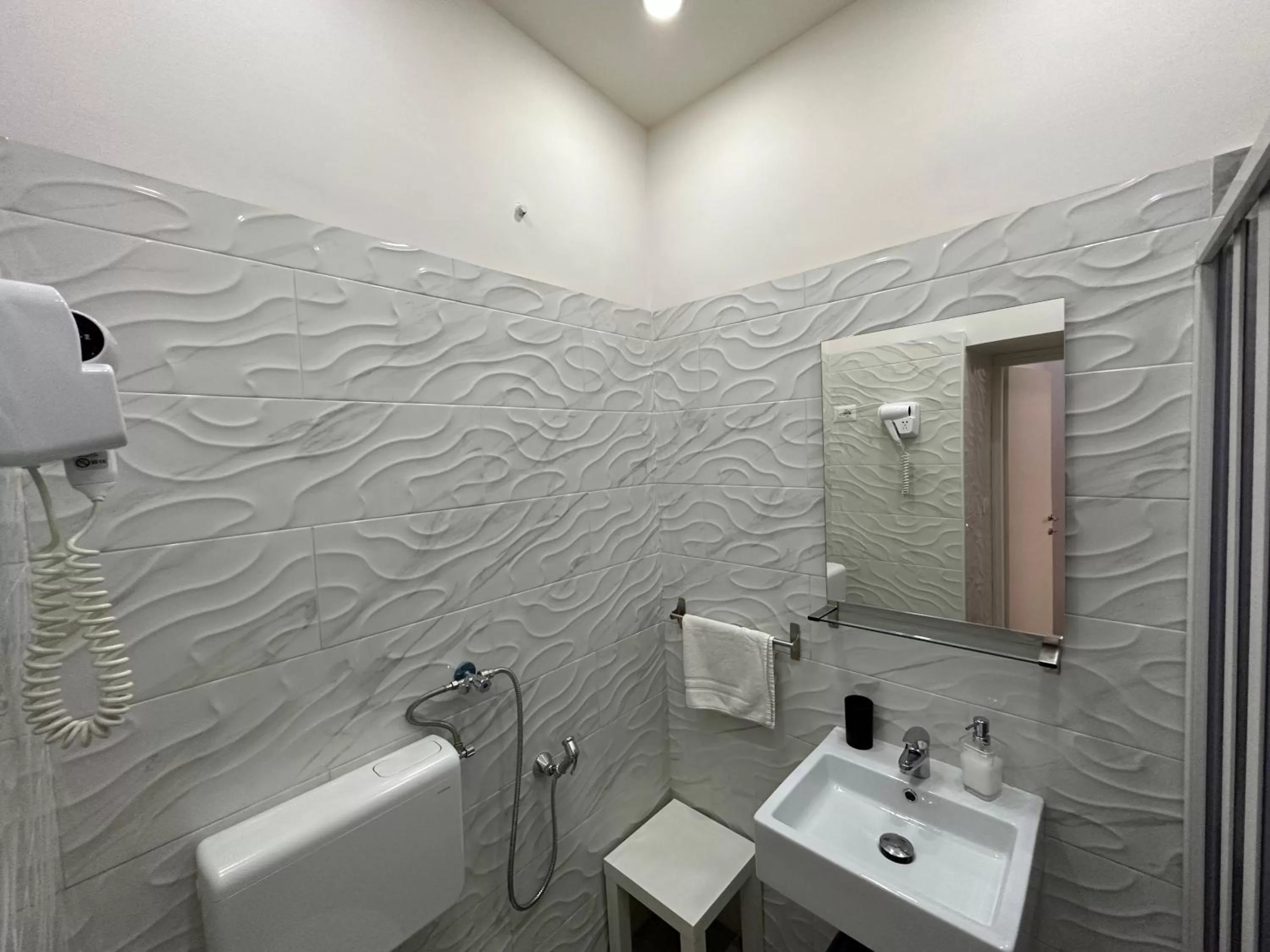 Toilet, Bathroom in Archivio Storico Napoli Centro