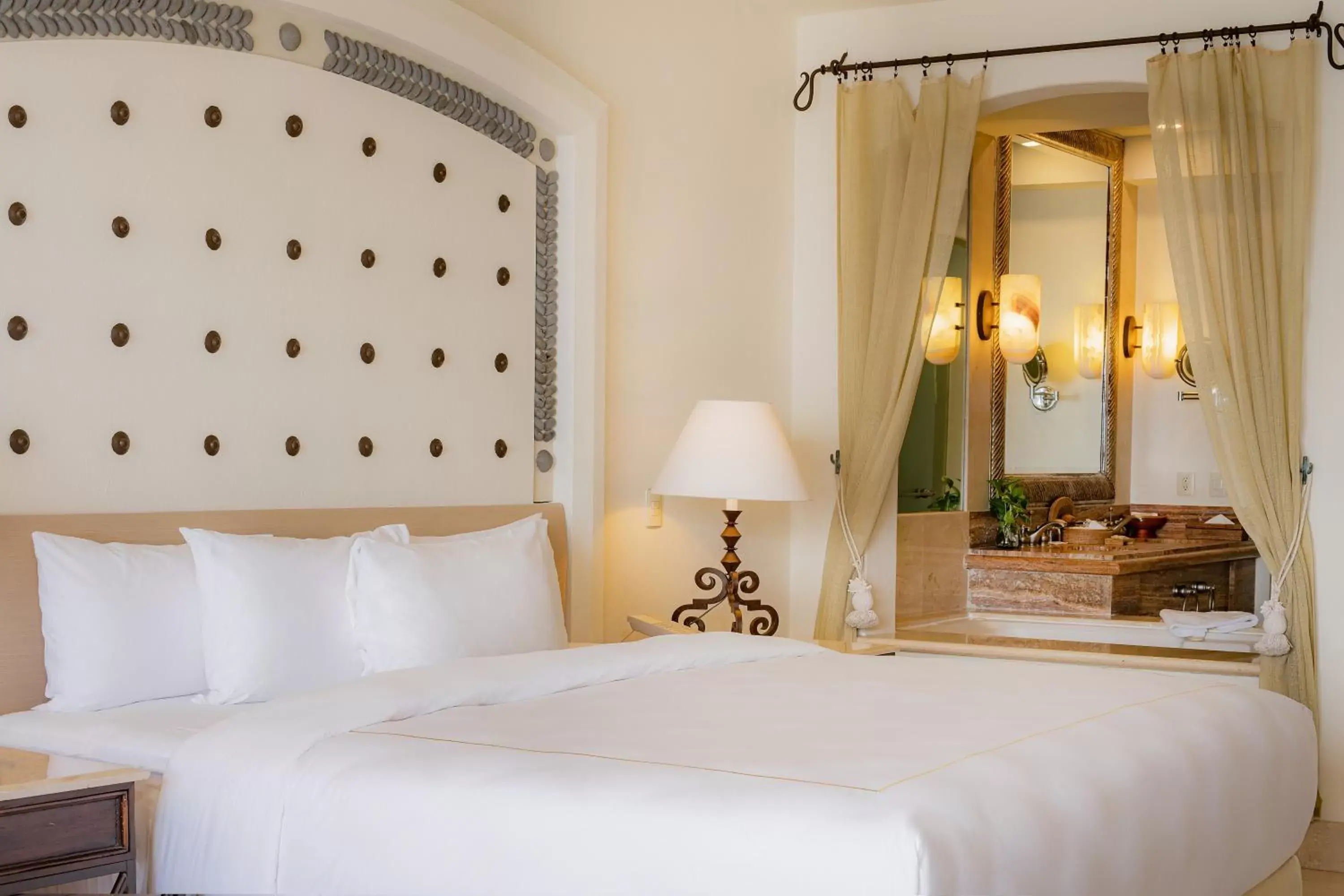 Bedroom, Bed in Marquis Los Cabos, an All - Inclusive, Adults - Only & No Timeshare Resort