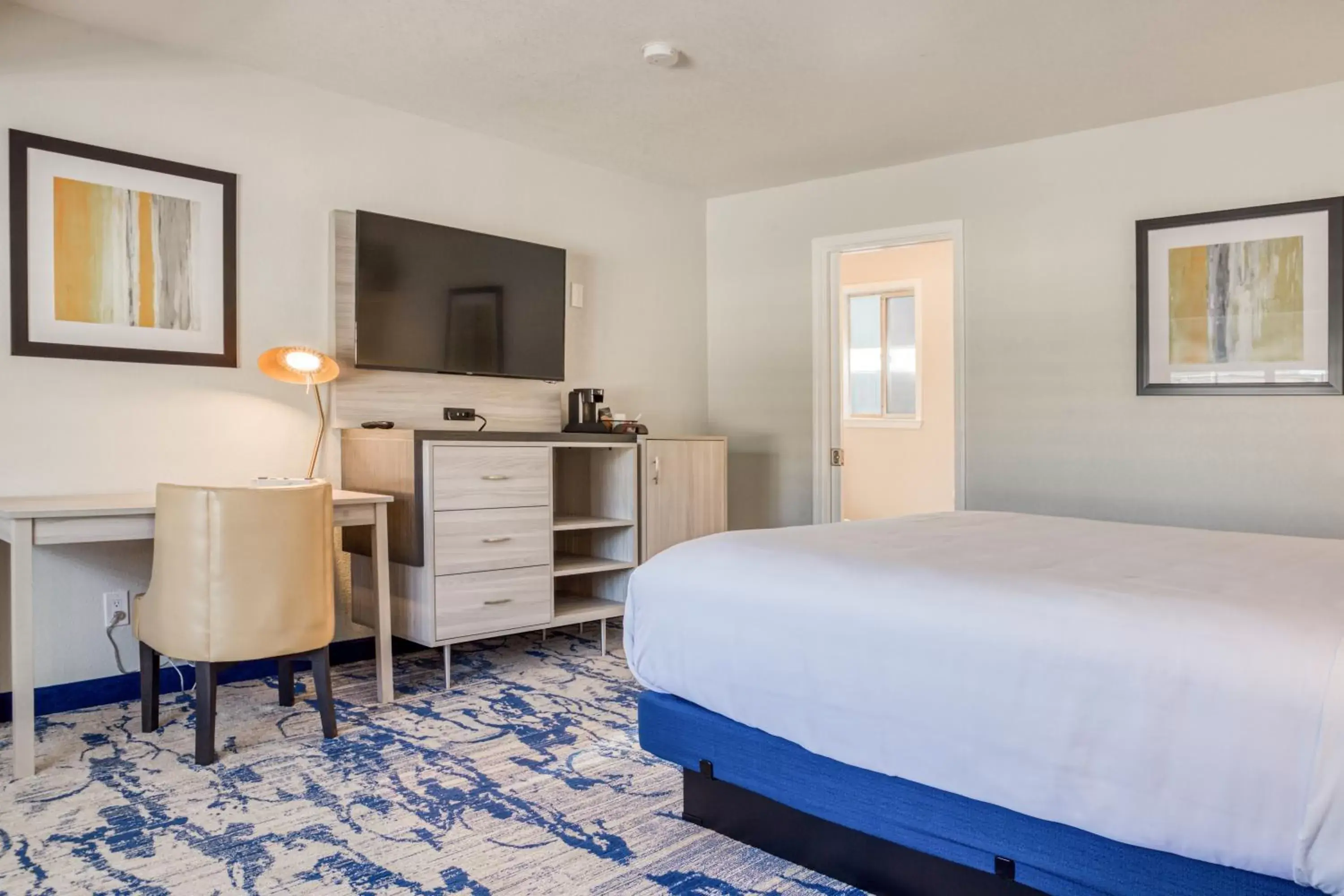 Bedroom, Bed in Creekside Inn Downtown Bedroom, Bed in Creekside Inn Downtown