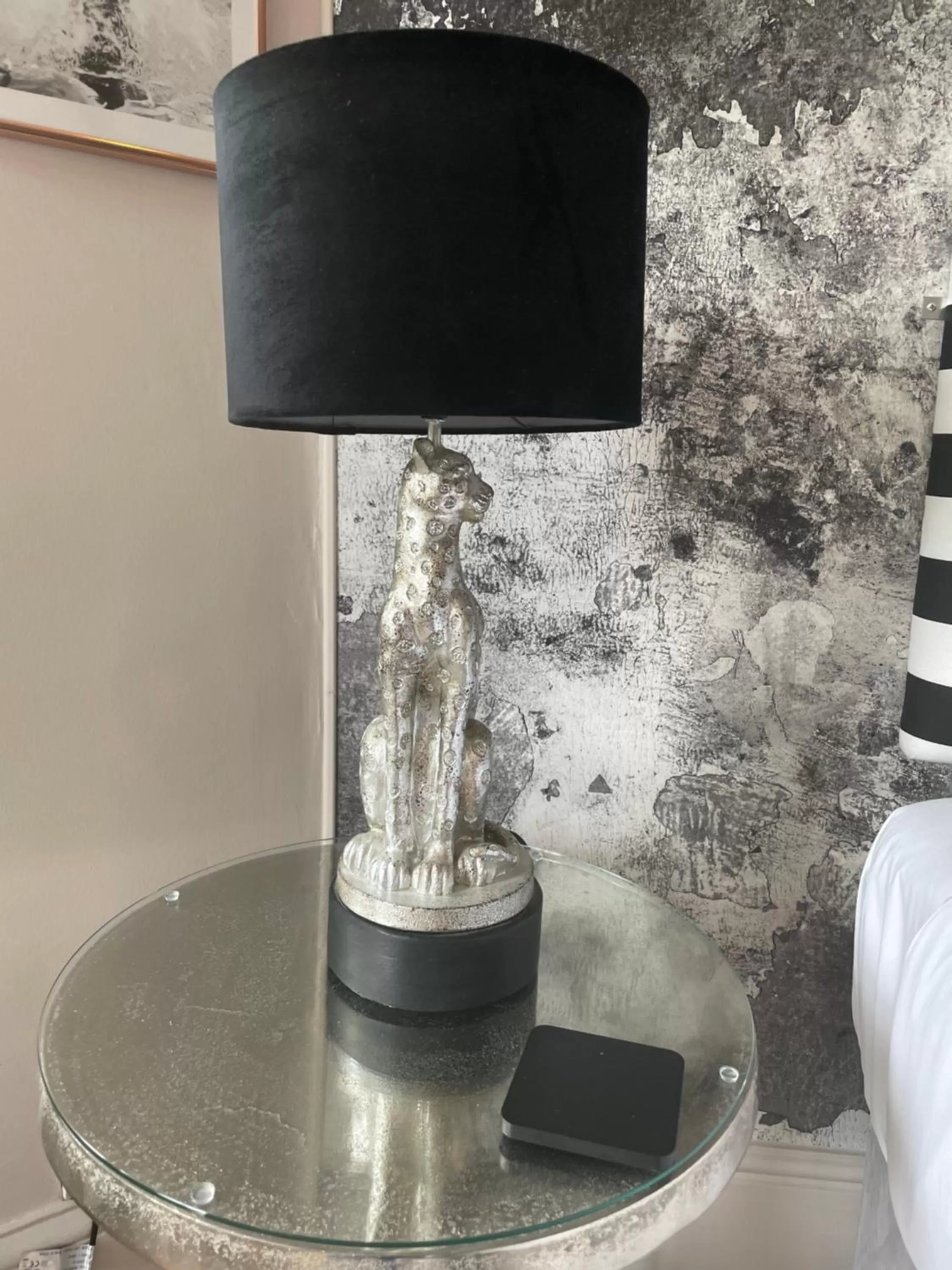 Decorative detail, Bed in Carlton Court