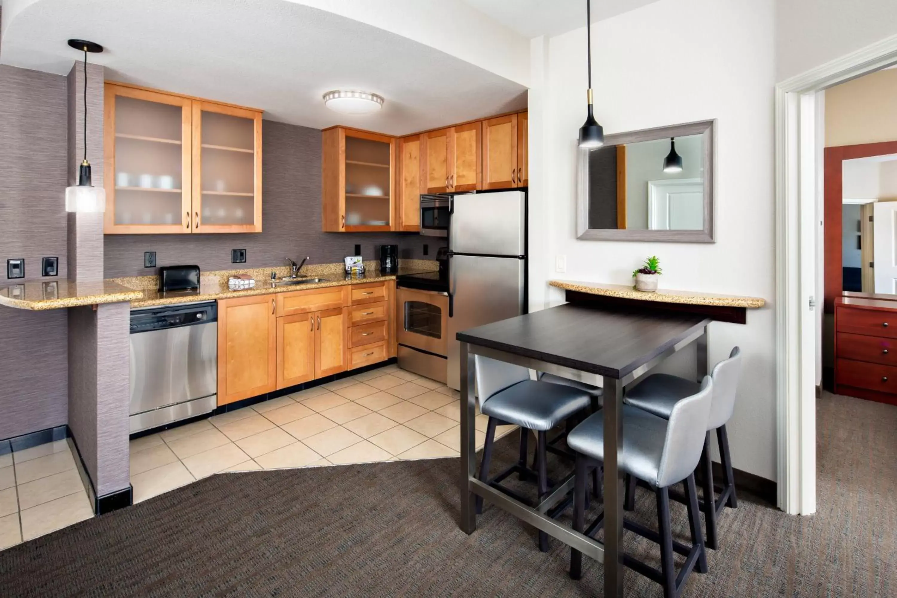 Bedroom, Kitchen/Kitchenette in Residence Inn Phoenix NW/Surprise