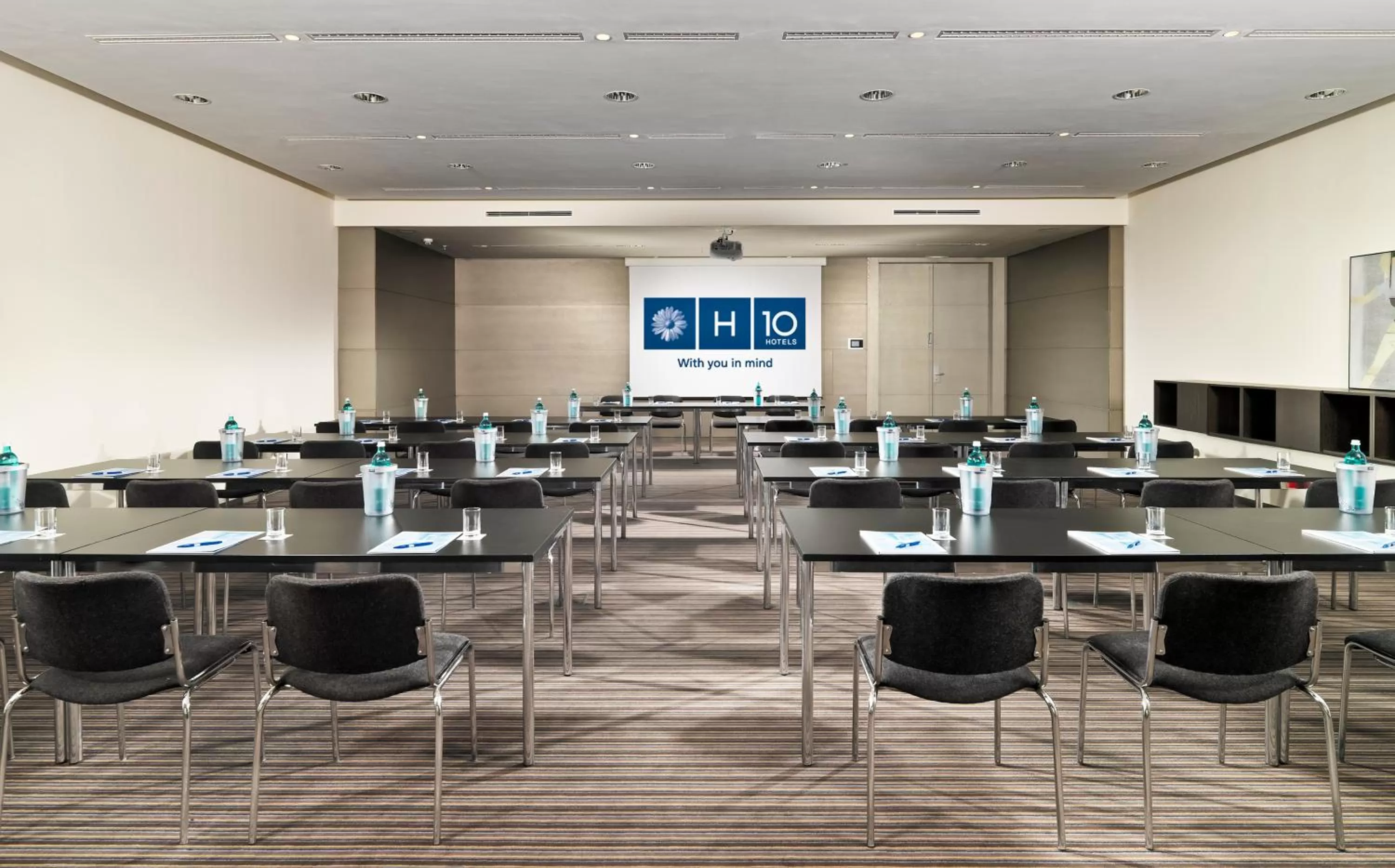 Business facilities in H10 Berlin Ku'Damm